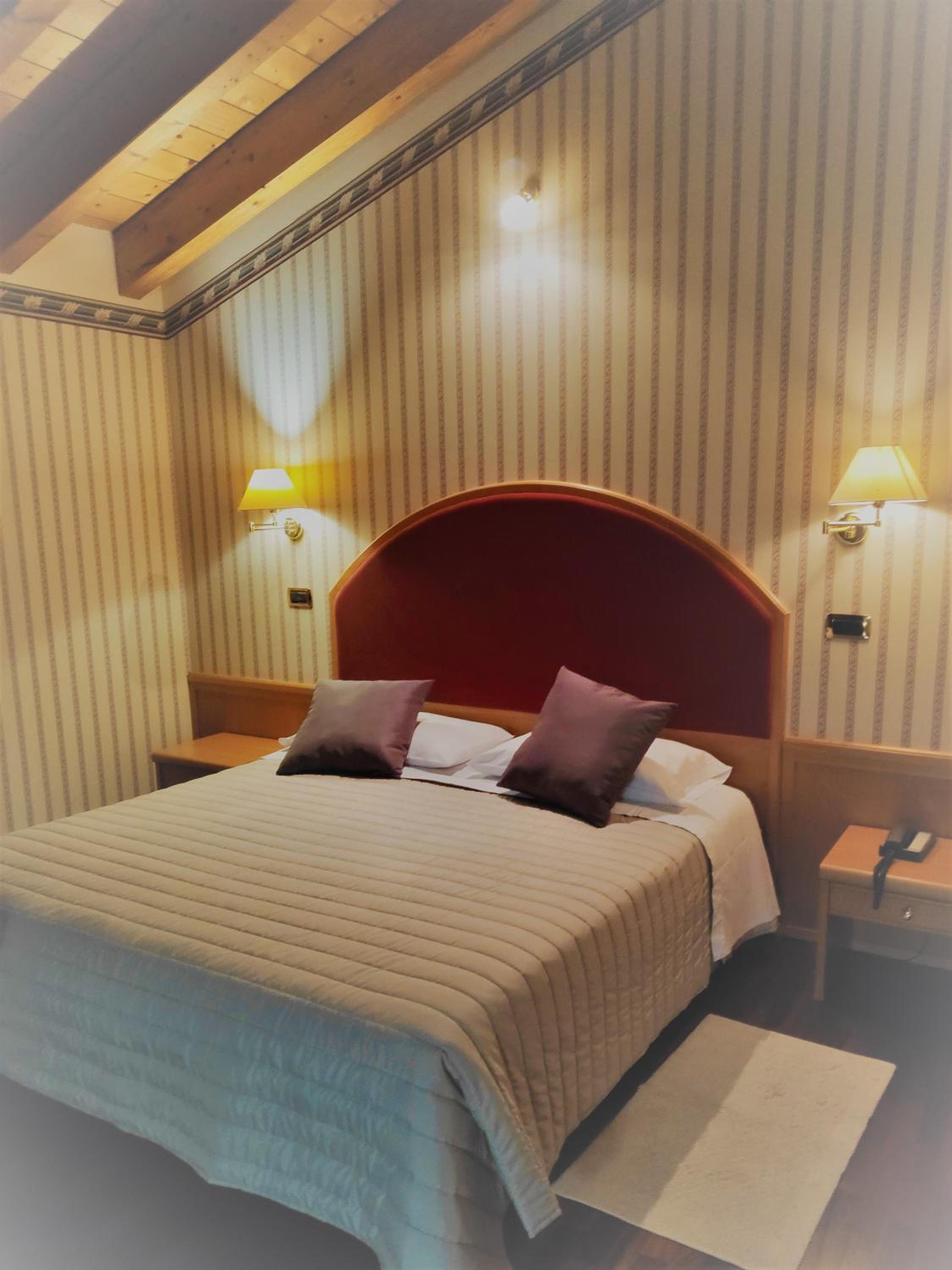 Double Room - Photo 5