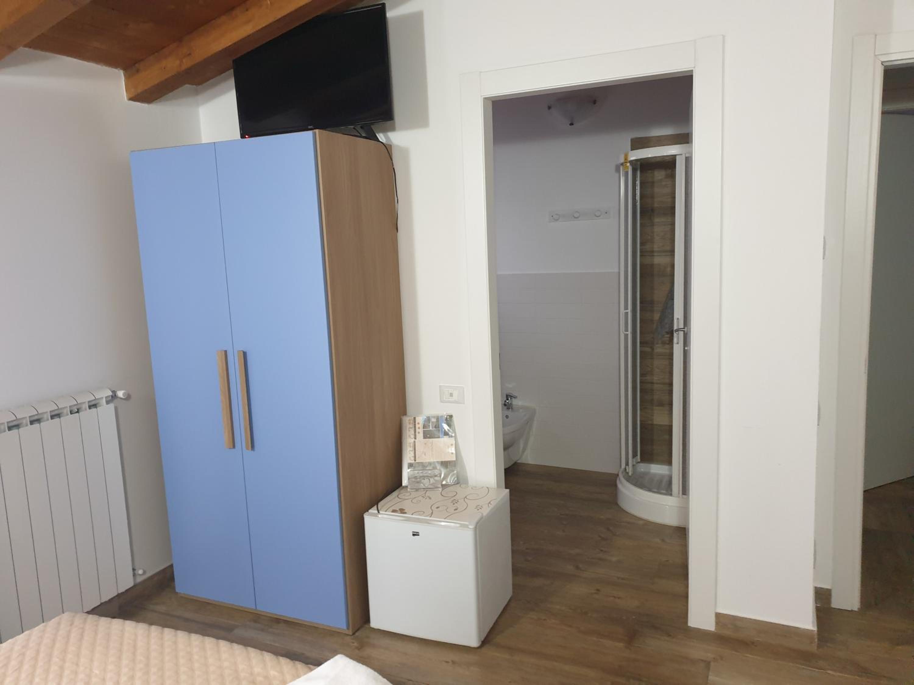 Quadruple Room - Photo 3