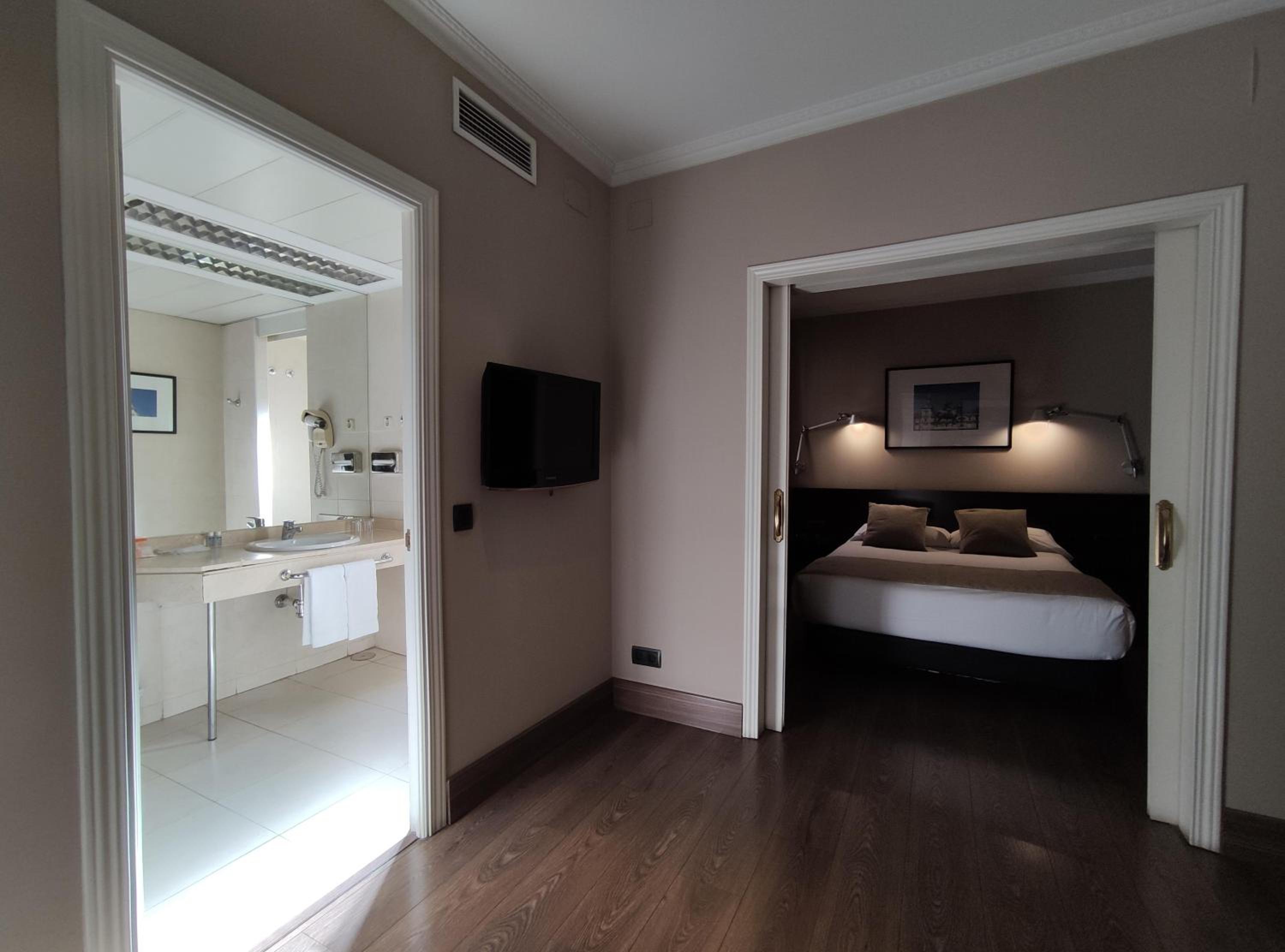Junior Suite - Photo 15