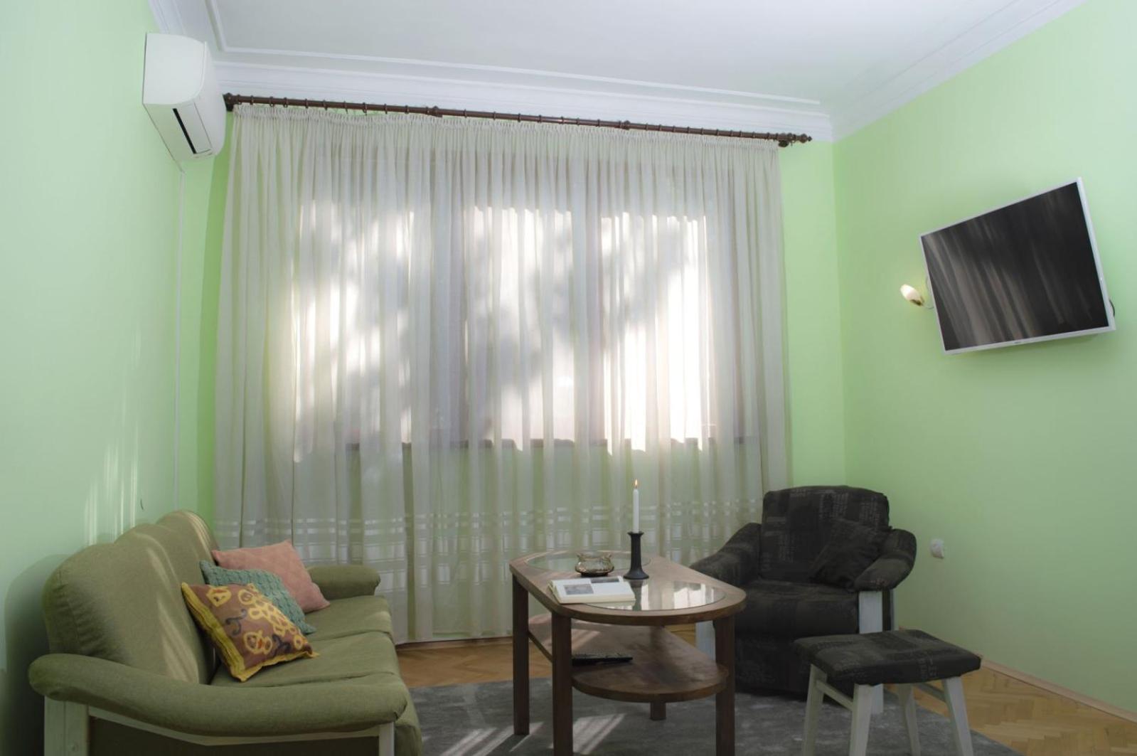 Two-Bedroom Apartment - Photo 11