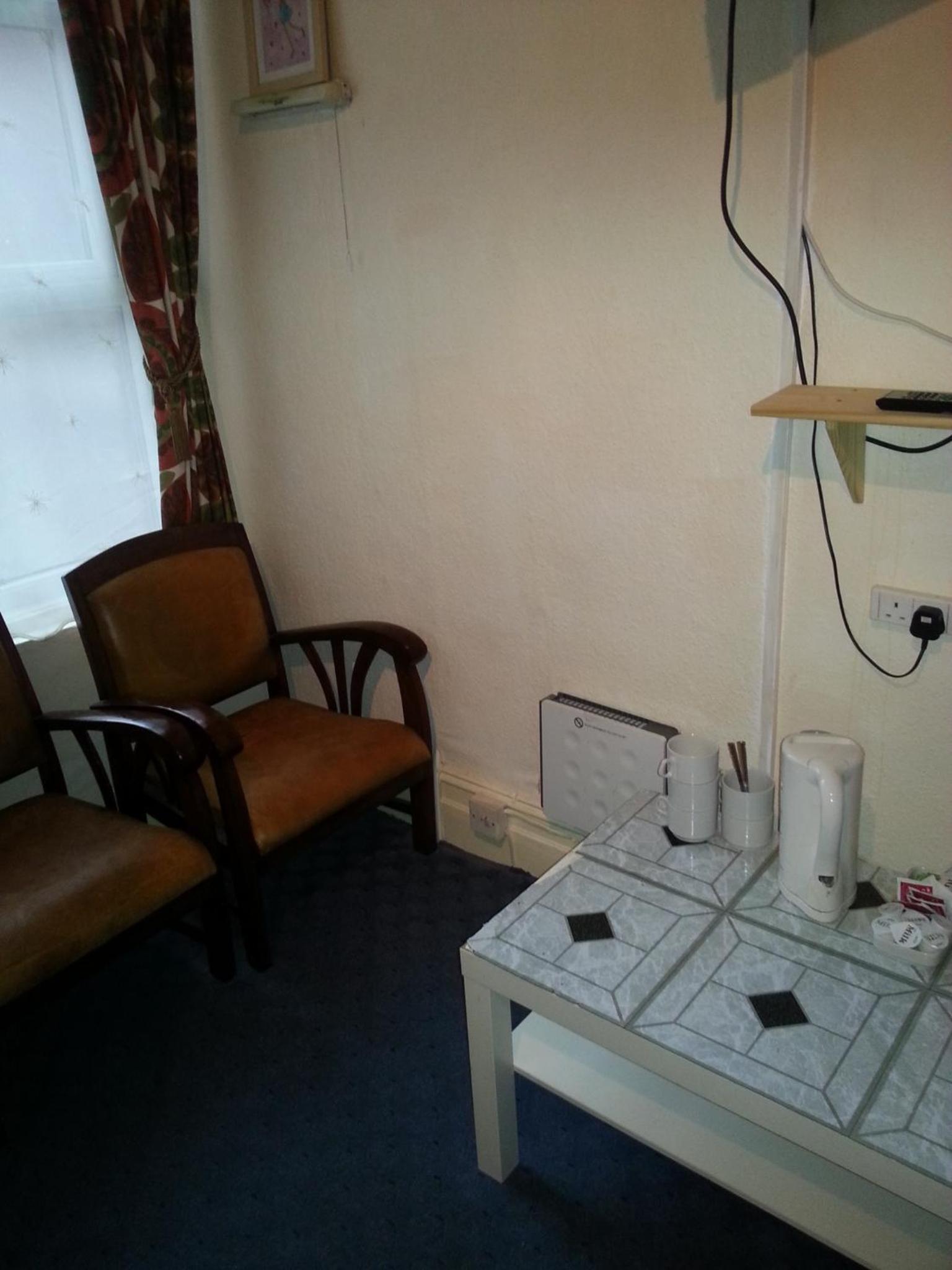 Ensuite 5 Room - Photo 3