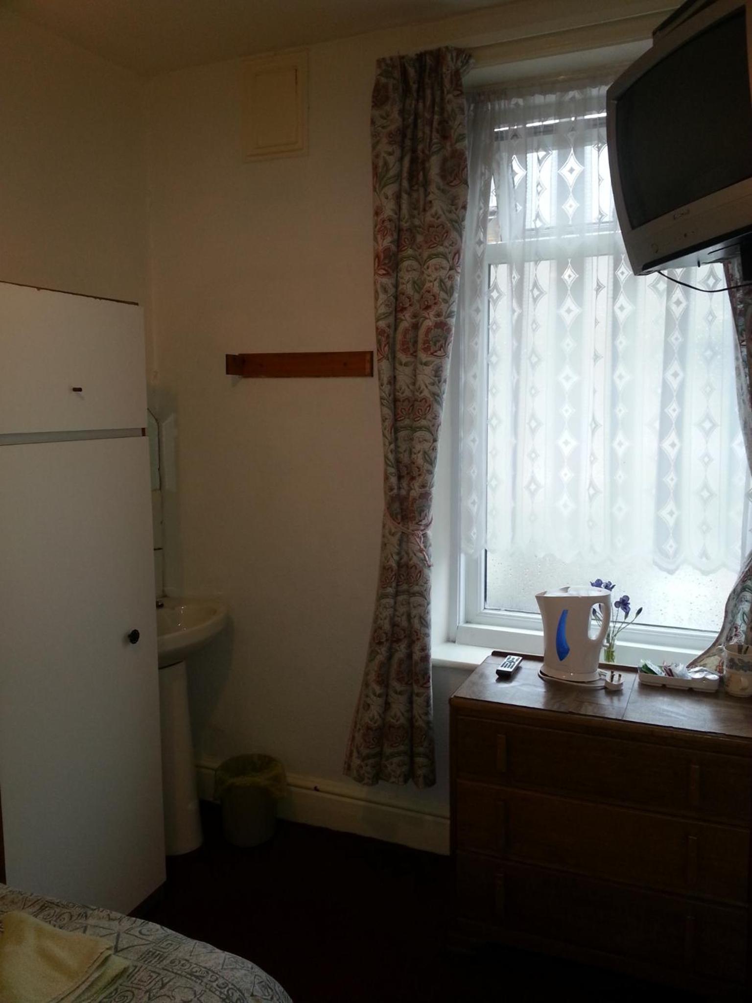 Standard Double Room - Photo 2
