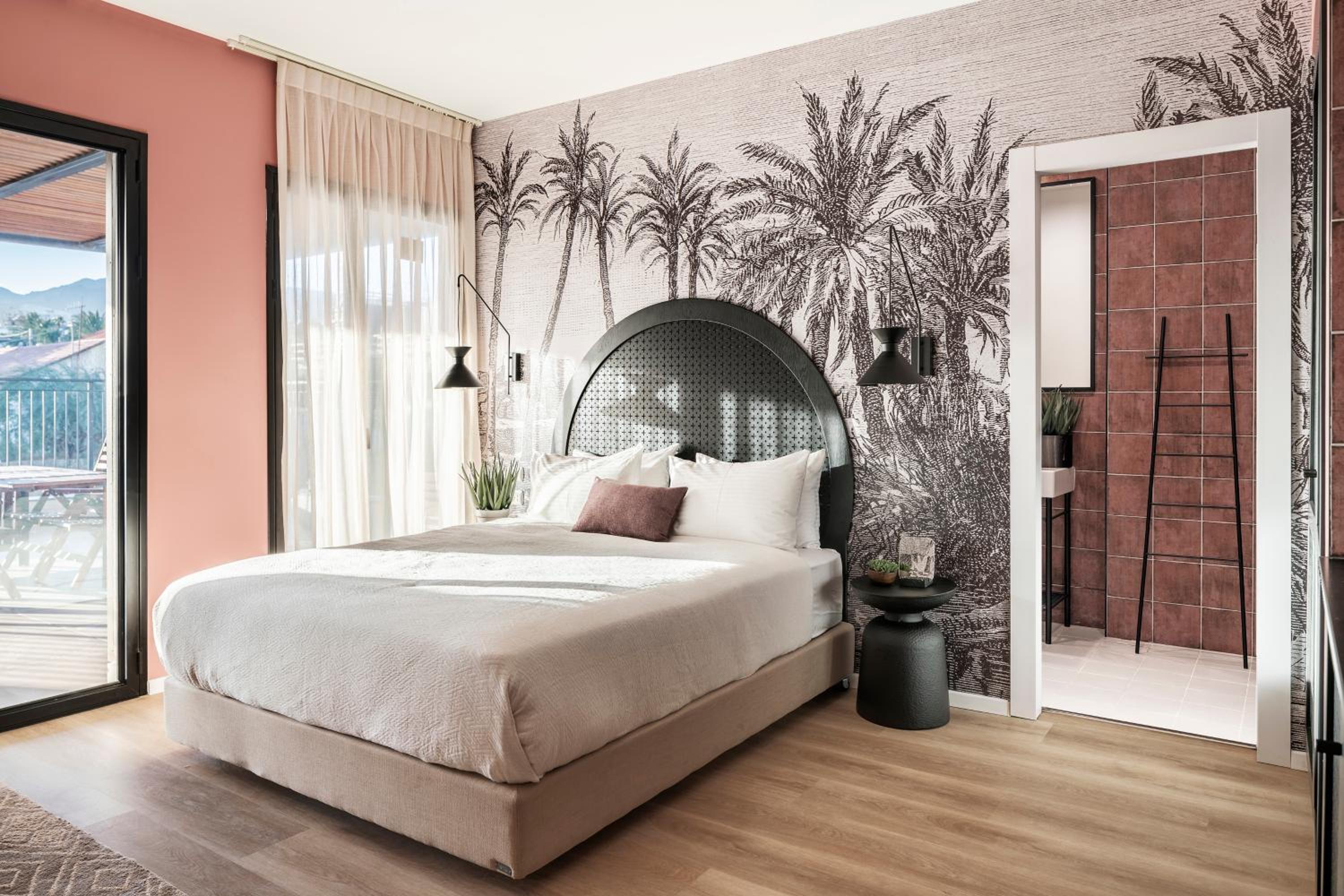 Studio Apartment with Terrace and Plunge Pool - Photo 24