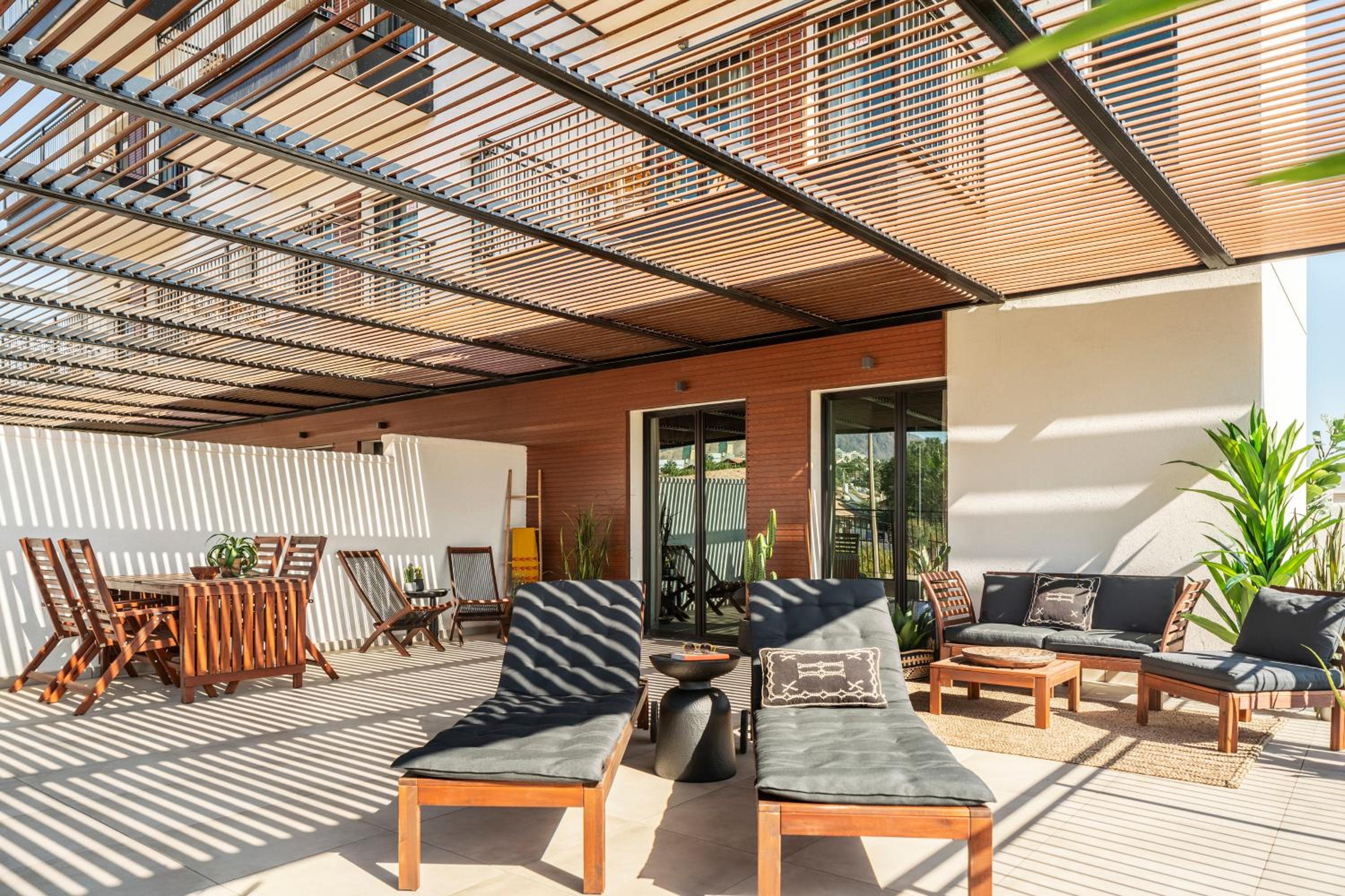 Studio Apartment with Terrace and Plunge Pool - Photo 15