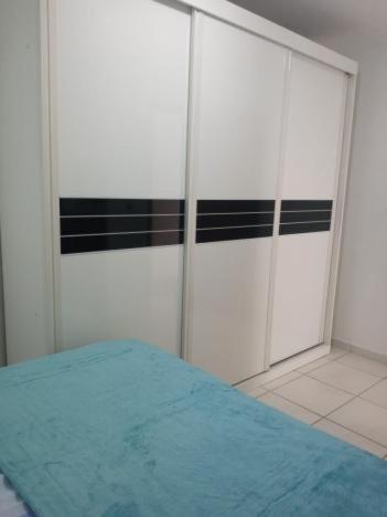 Apartment with Lake View - Photo 61