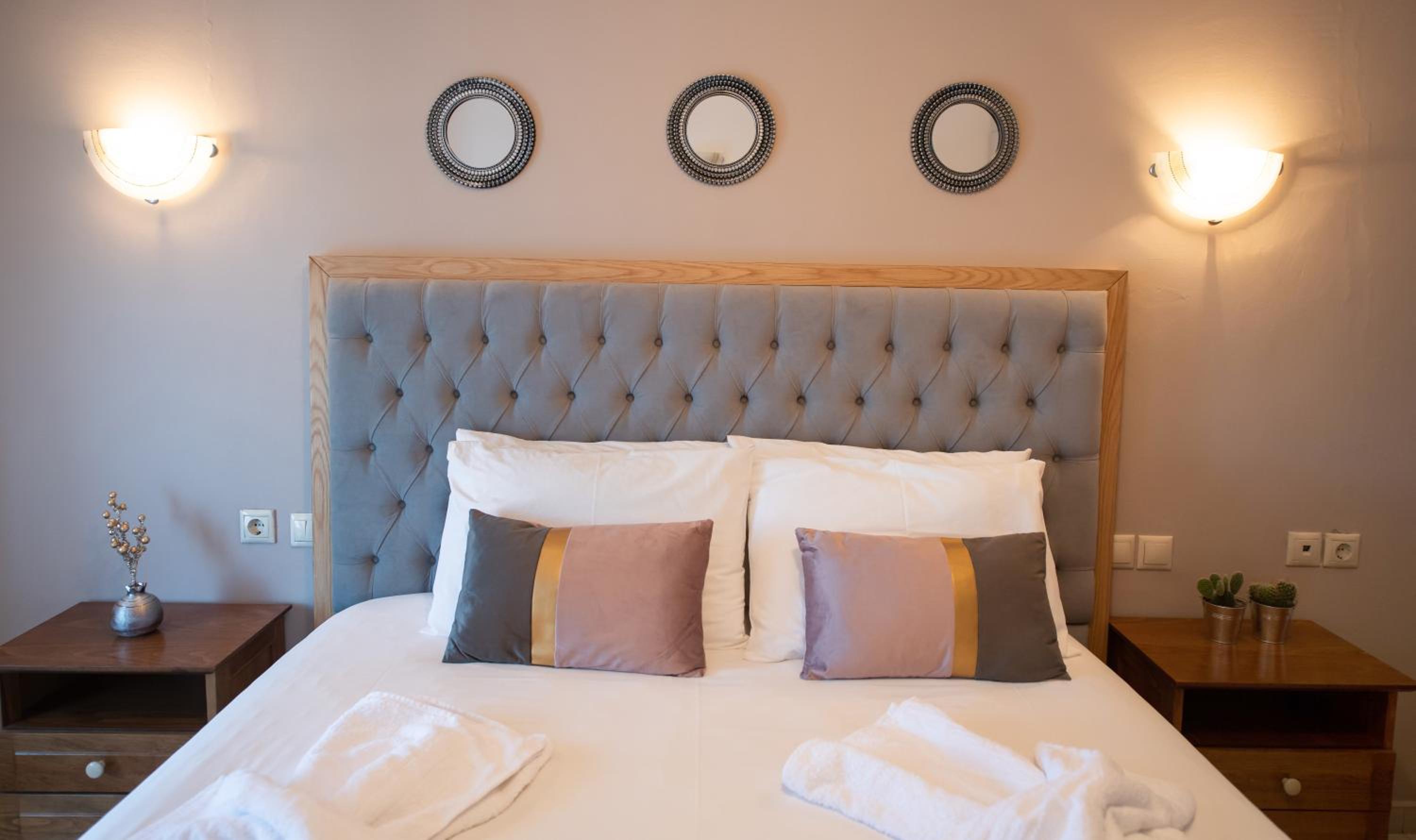 Apartment - Split Level