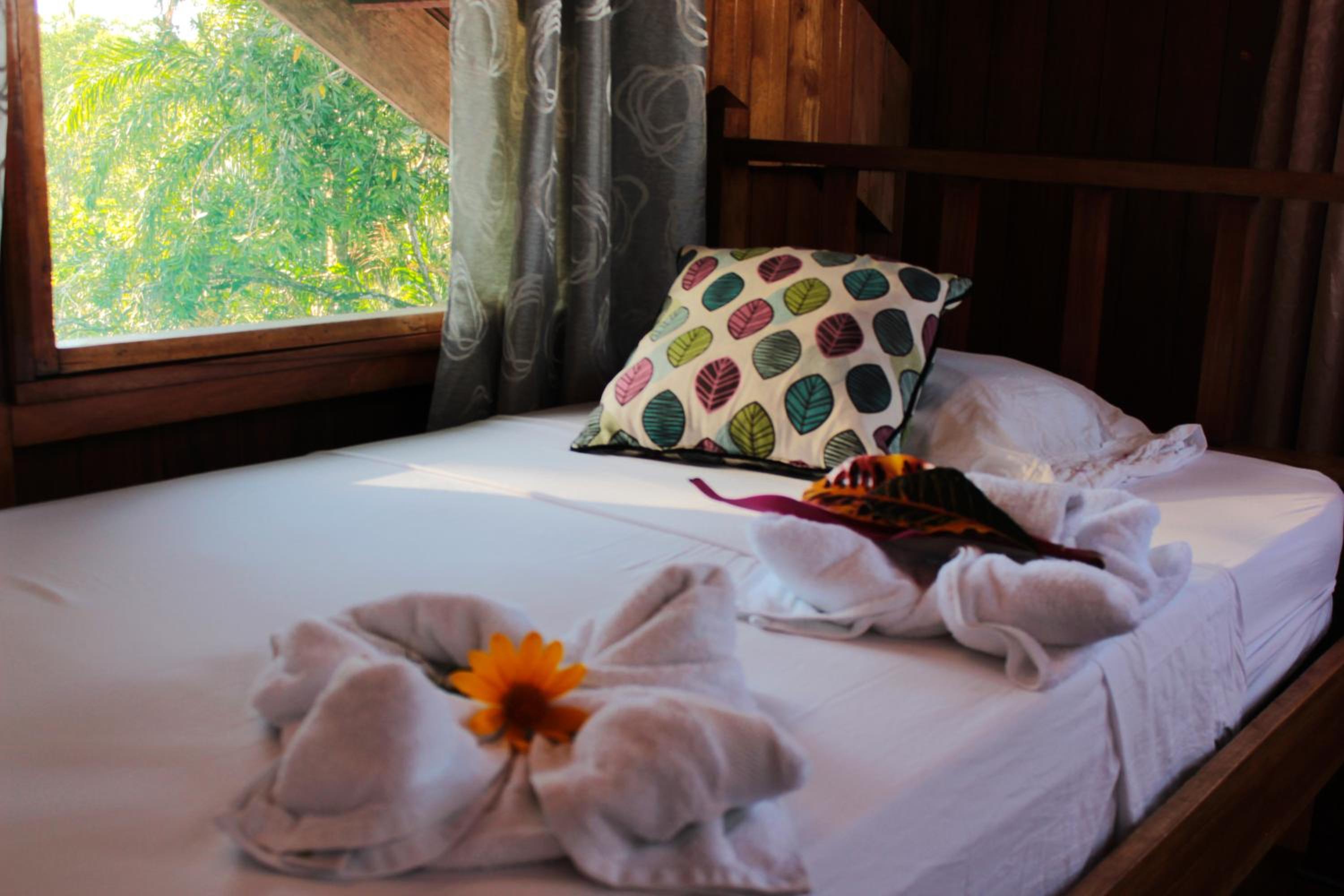 Basic Triple Room with Shared Bathroom
