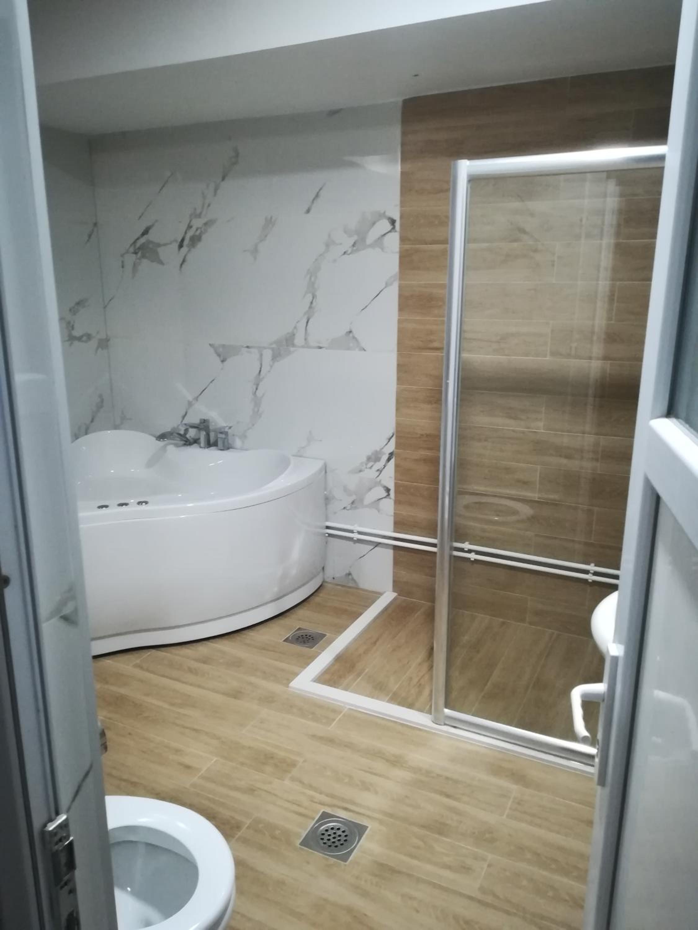 Double Room with Spa Bath photo 2