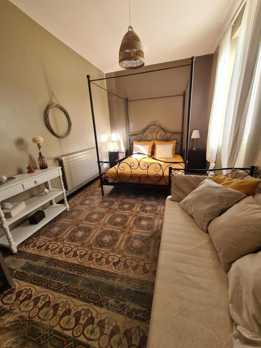 Large Double Room photo 2