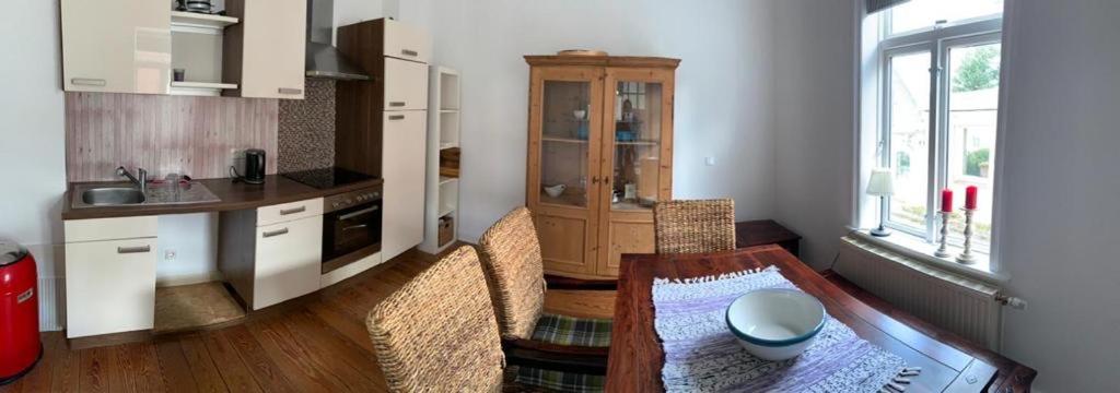 One-Bedroom Apartment photo 3