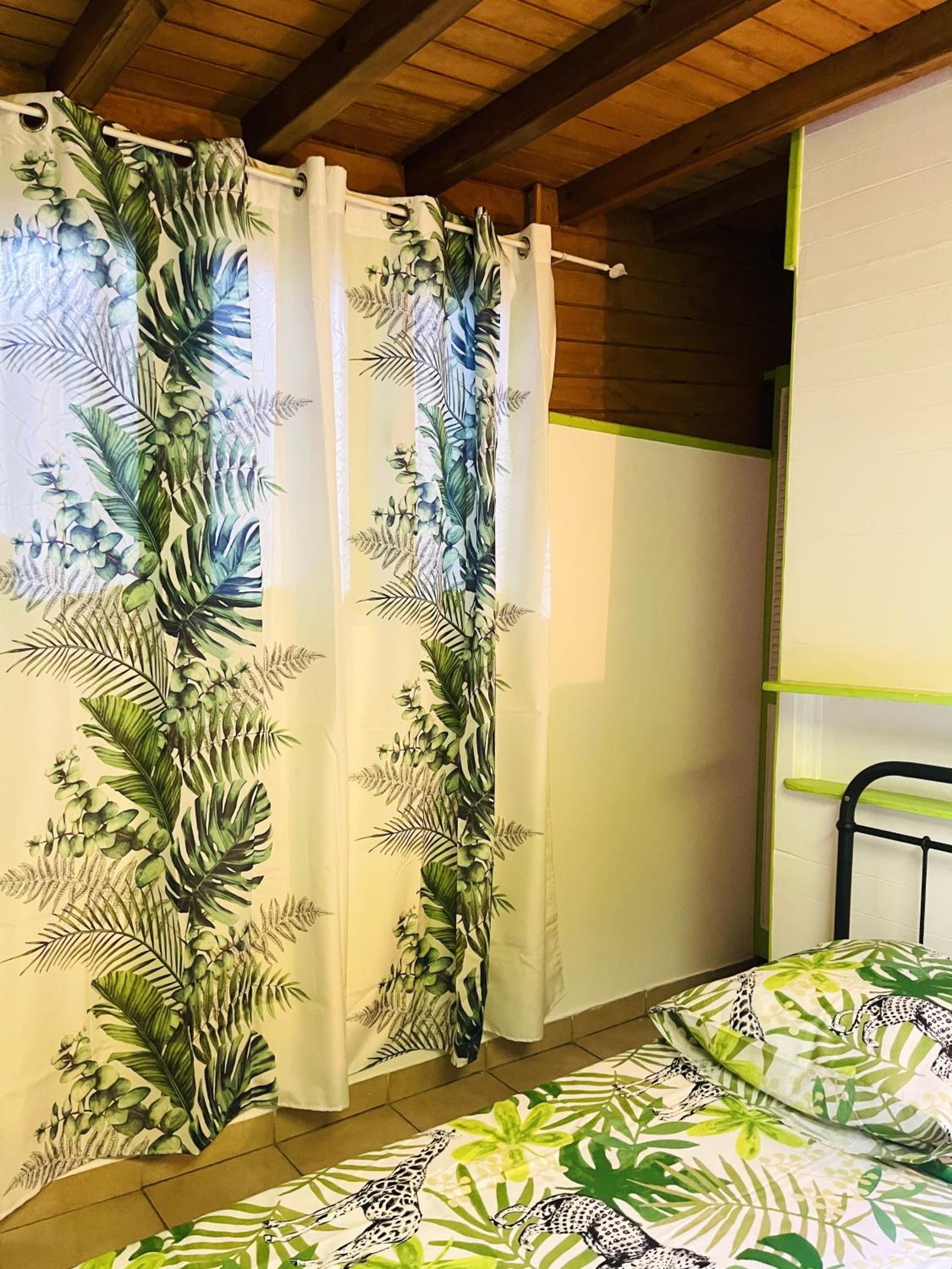 One-Bedroom Studio photo 2