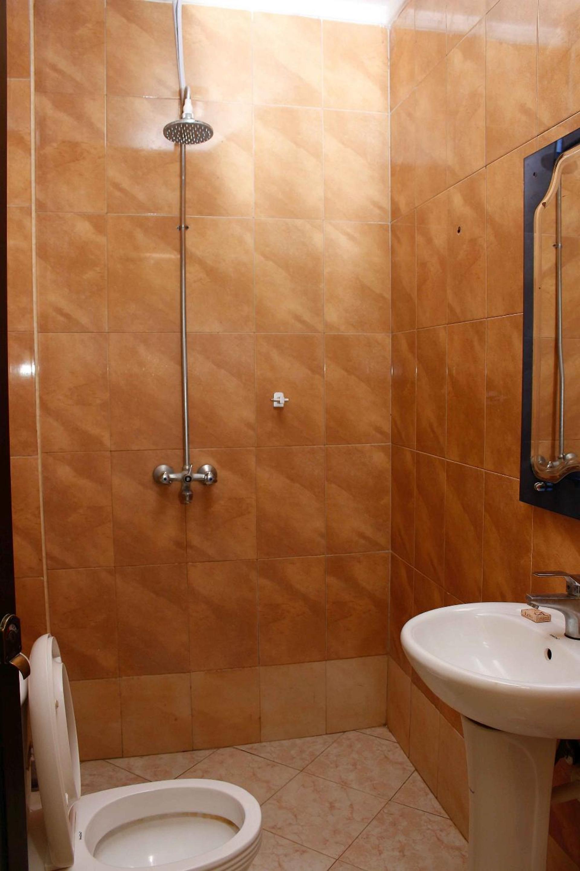Budget Double Room photo 3