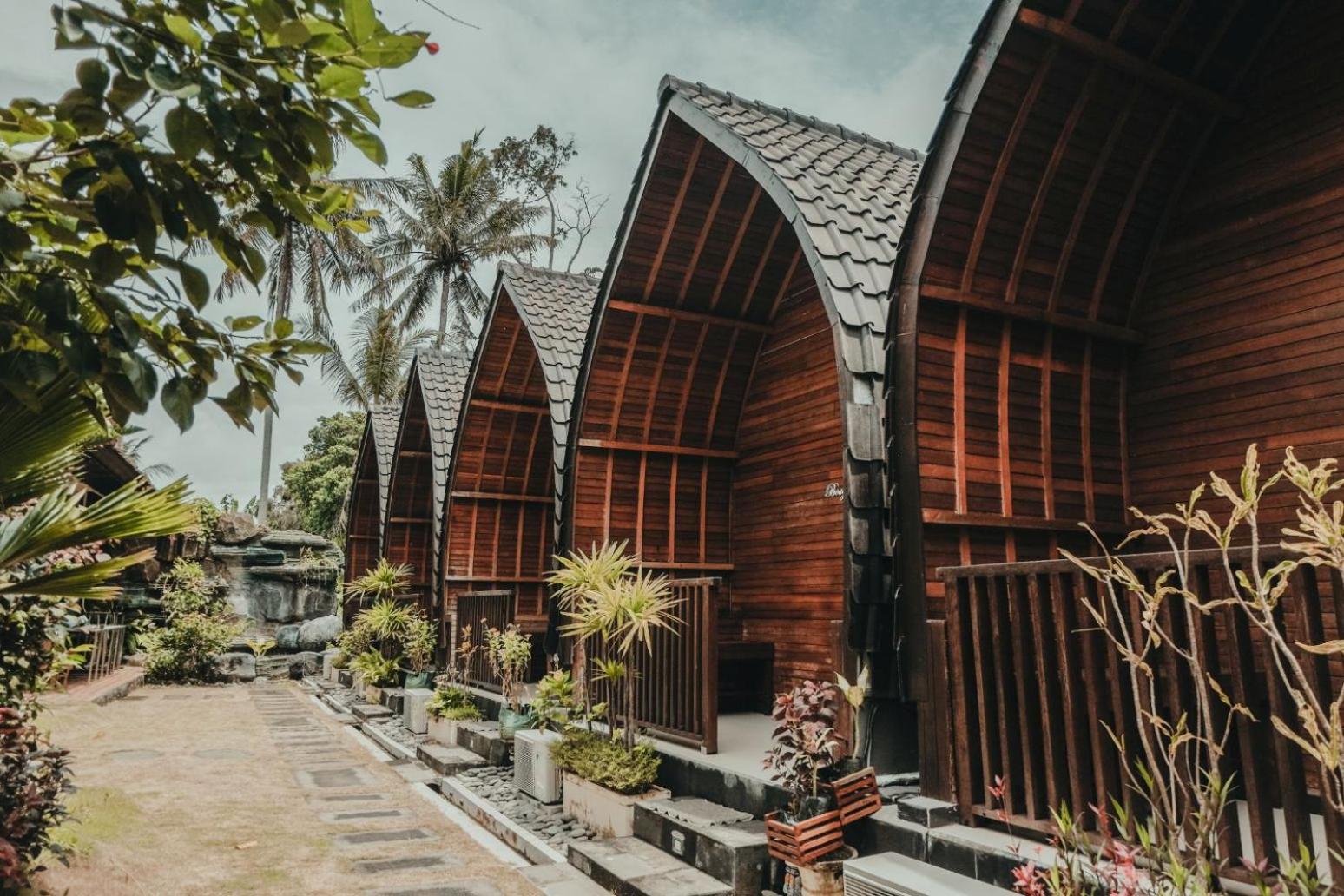 Deluxe Bungalow