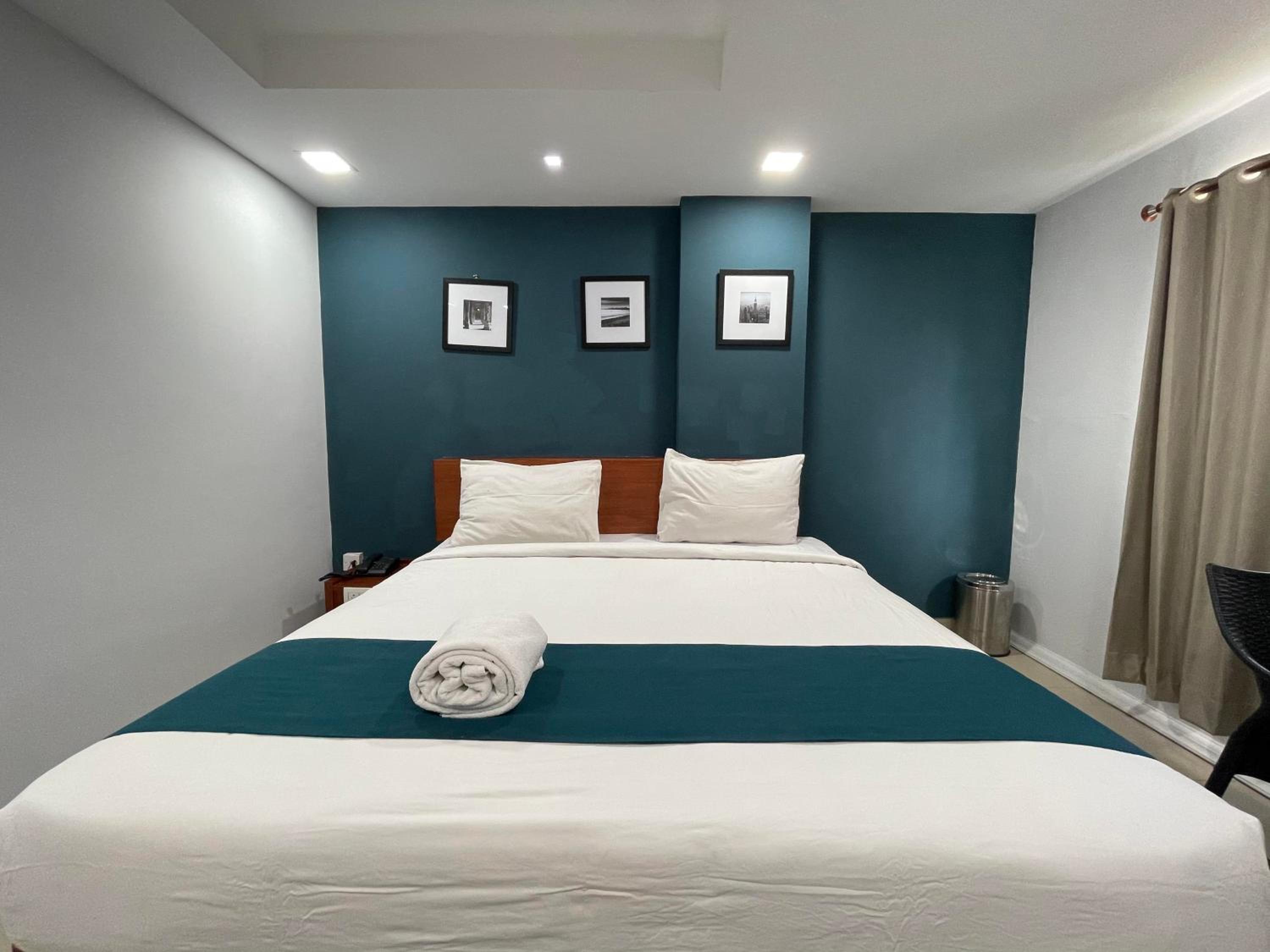 Deluxe Double Room - Photo 5