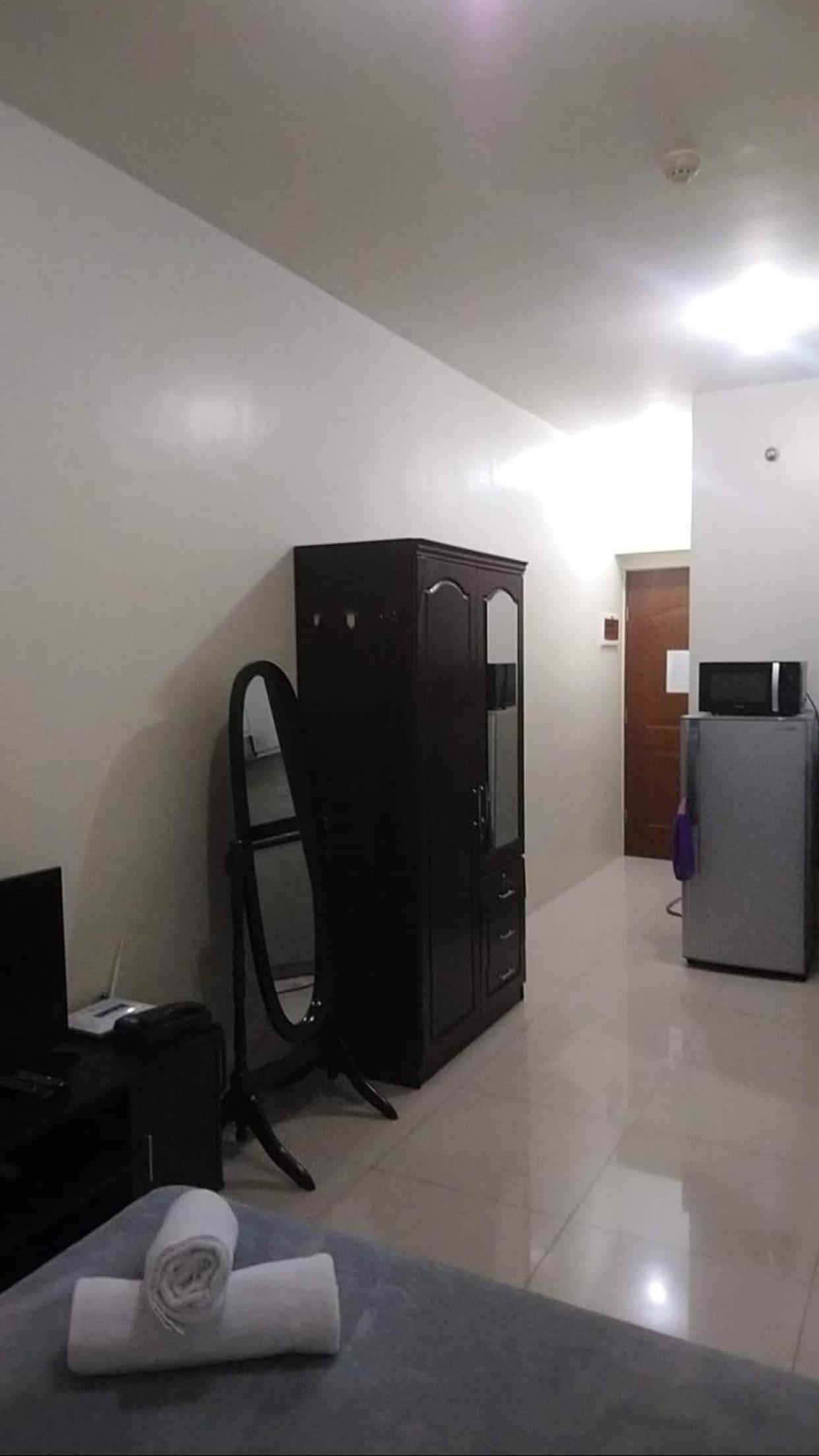 Standard Studio - Photo 84