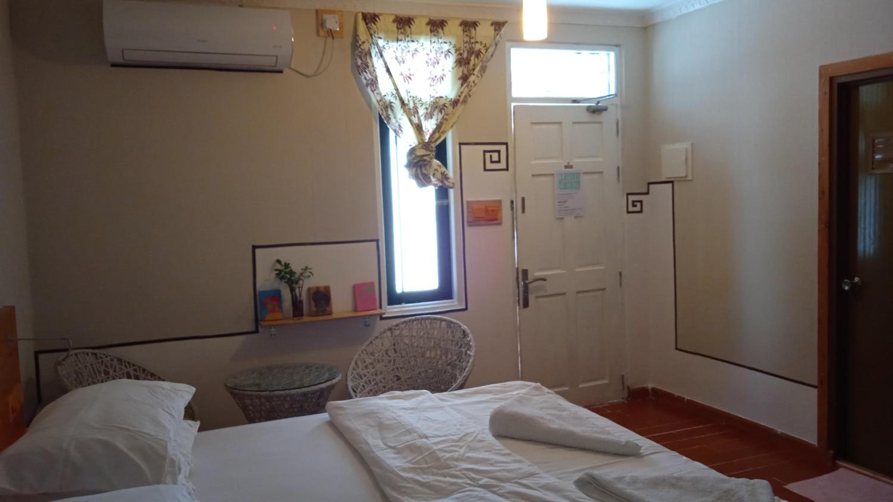Standard Double Room - Photo 5