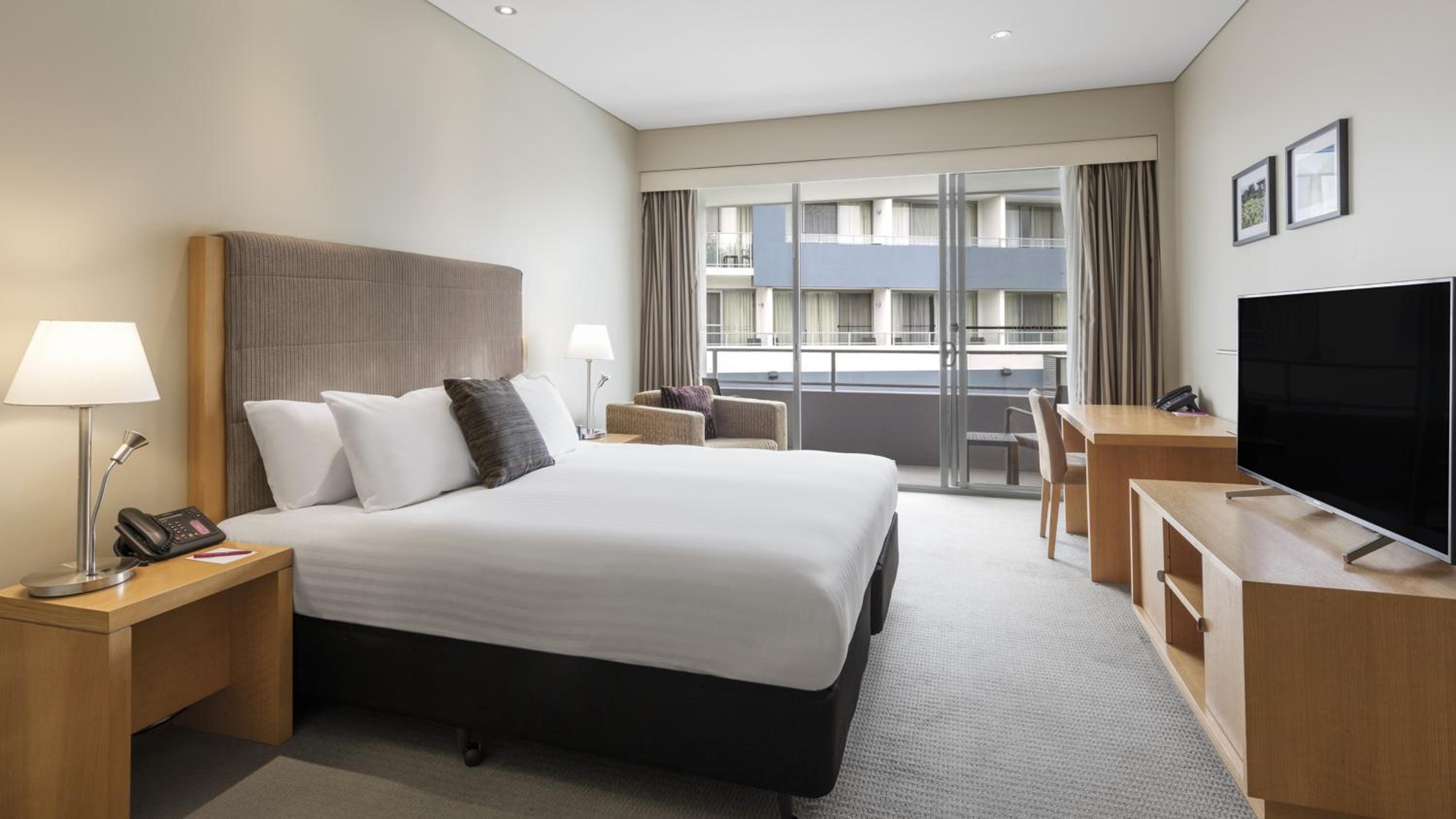 One King Bed Standard Room with Pool View