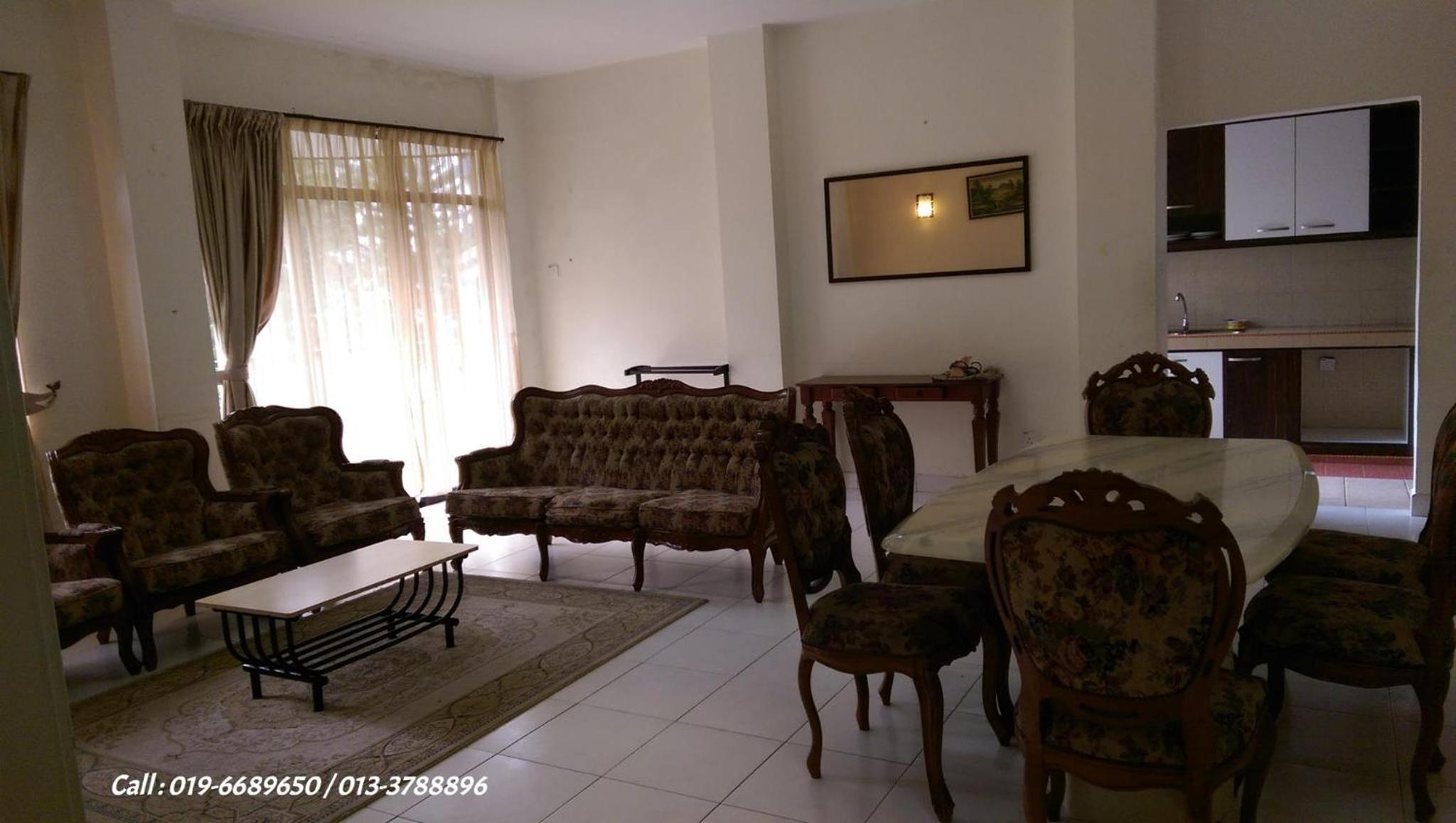 Three-Bedroom Apartment photo 2