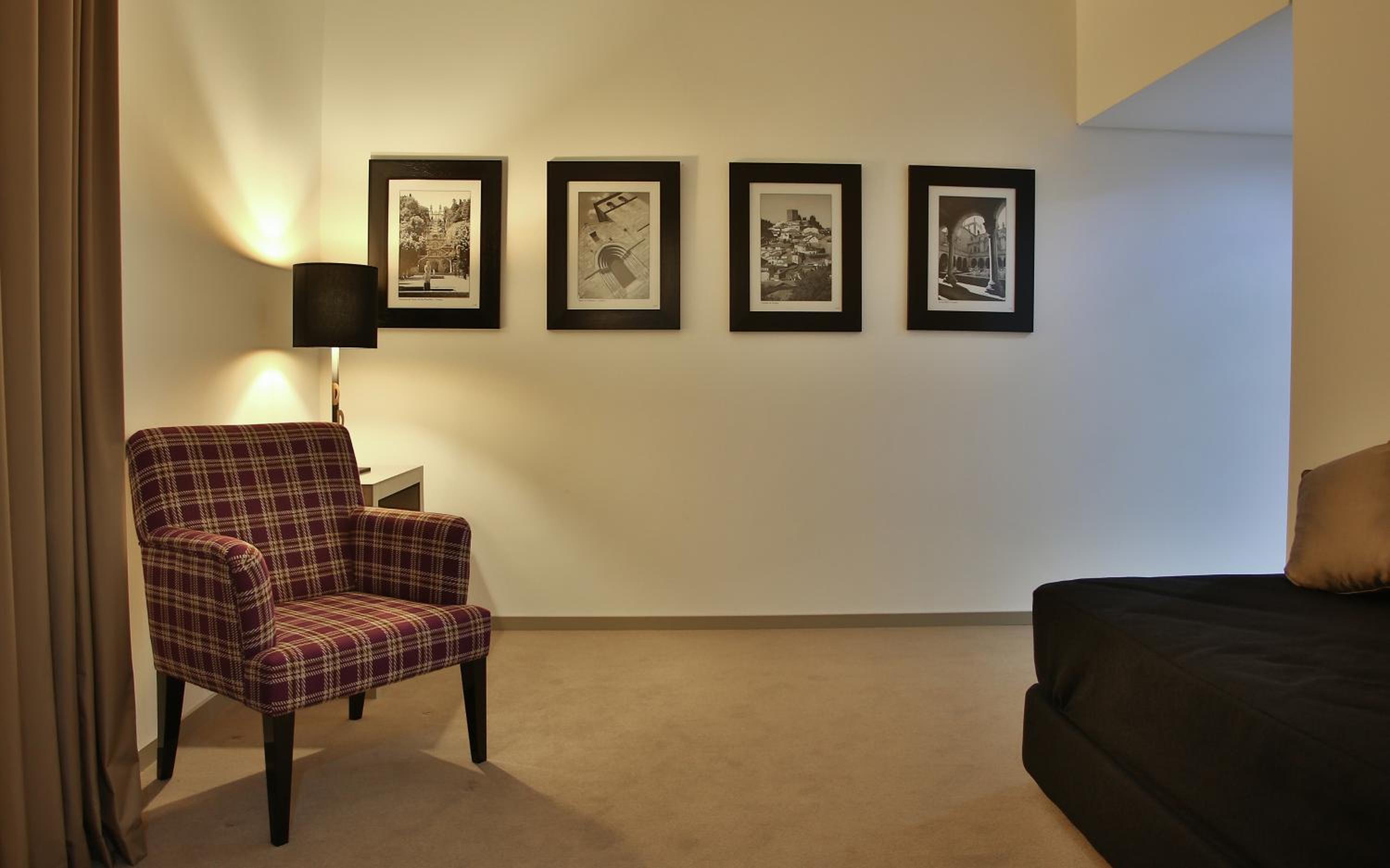 Suite (2 Adults + 2 Children) photo 2