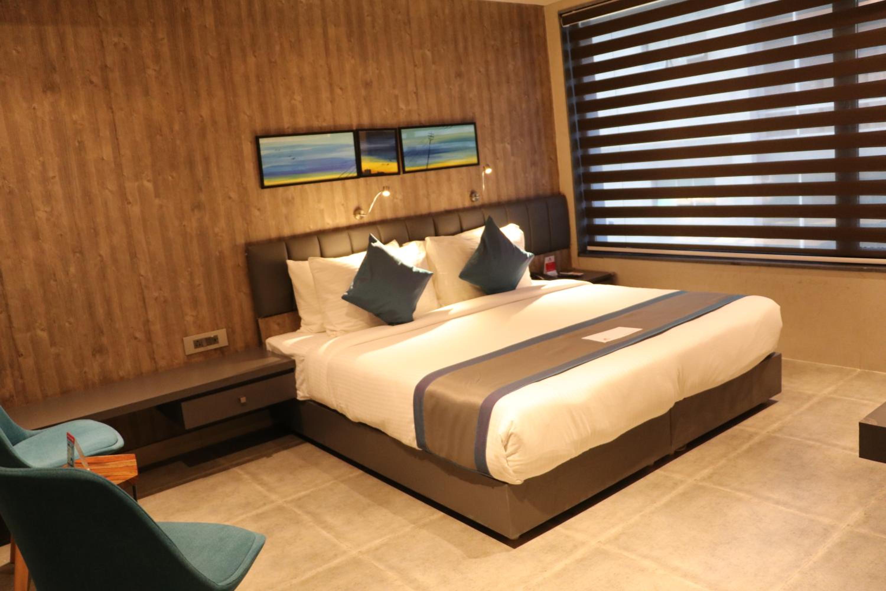Deluxe Double Or Twin Room
