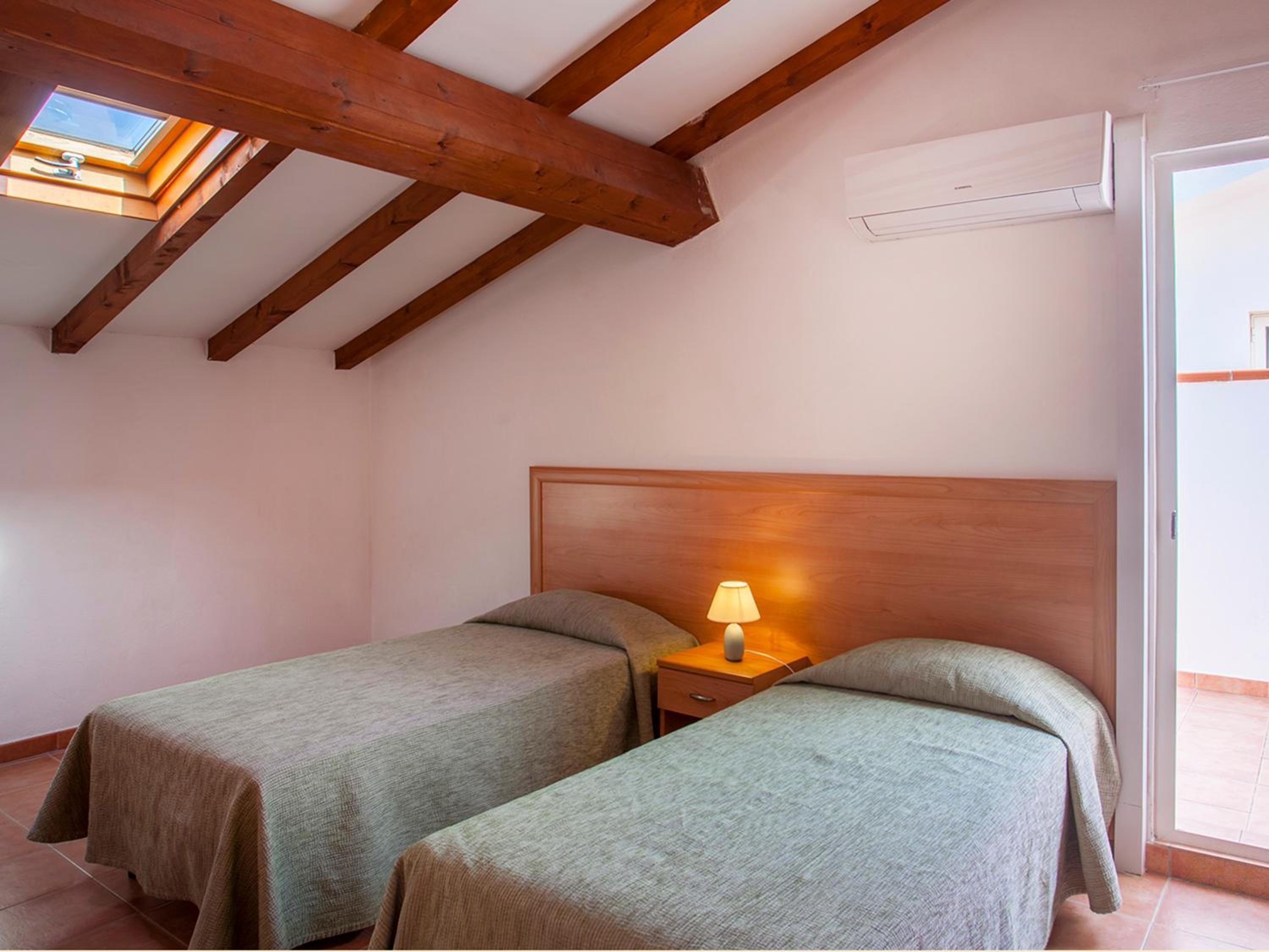 Two-Bedroom Apartment With Mezzanine (6 Adults) - Photo 4