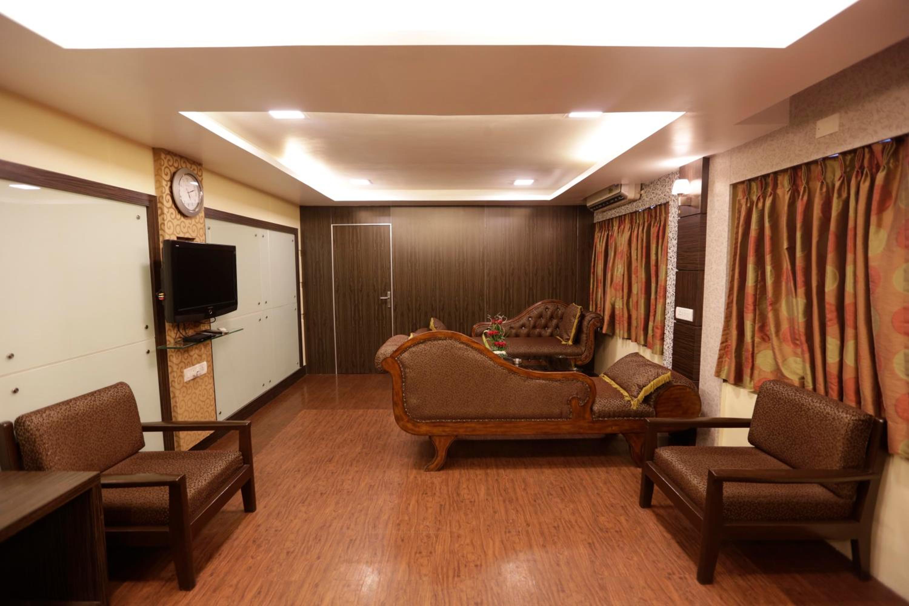 Apartment - Photo 3