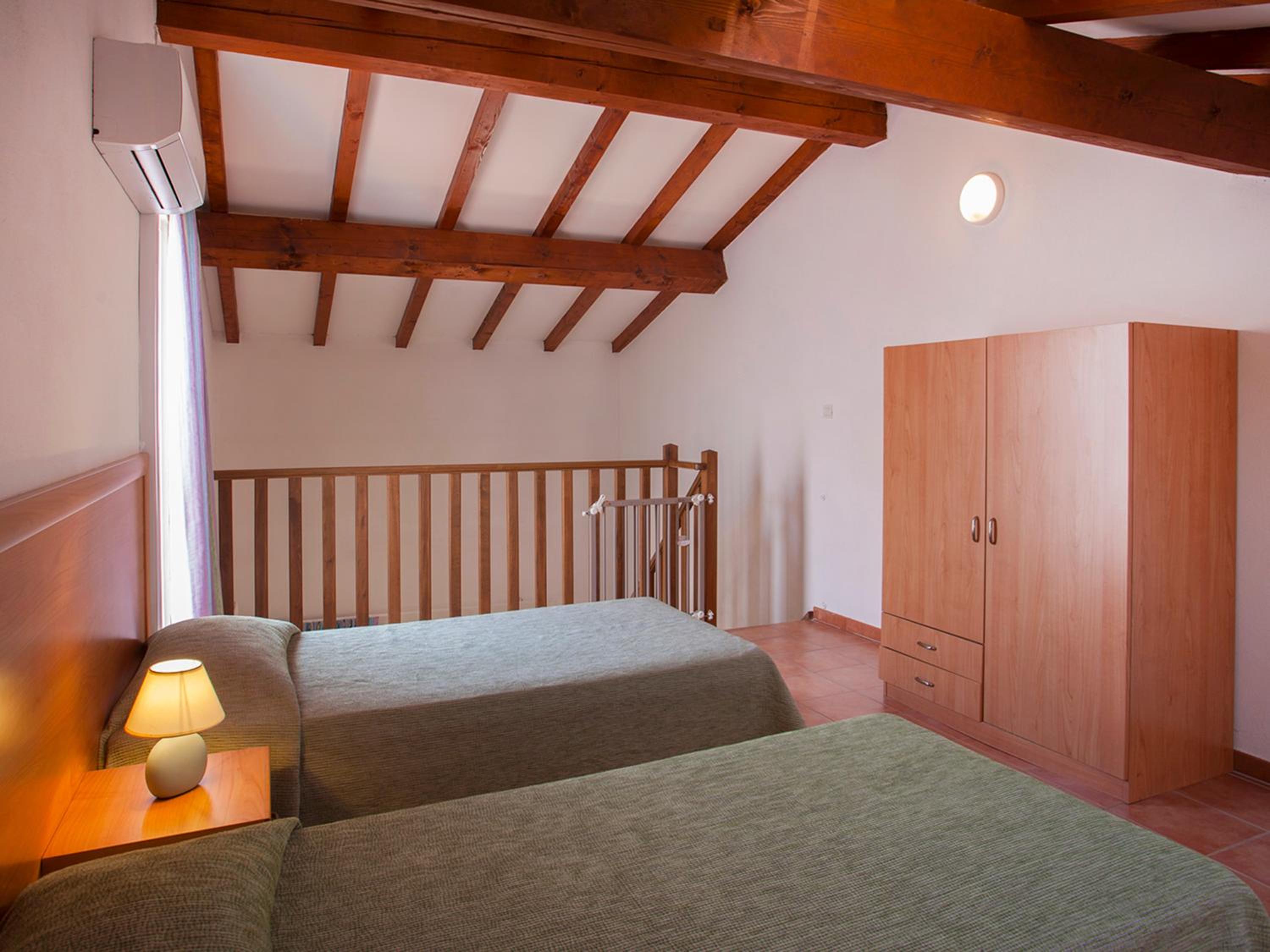 Two-Bedroom Apartment With Mezzanine (6 Adults) - Photo 5