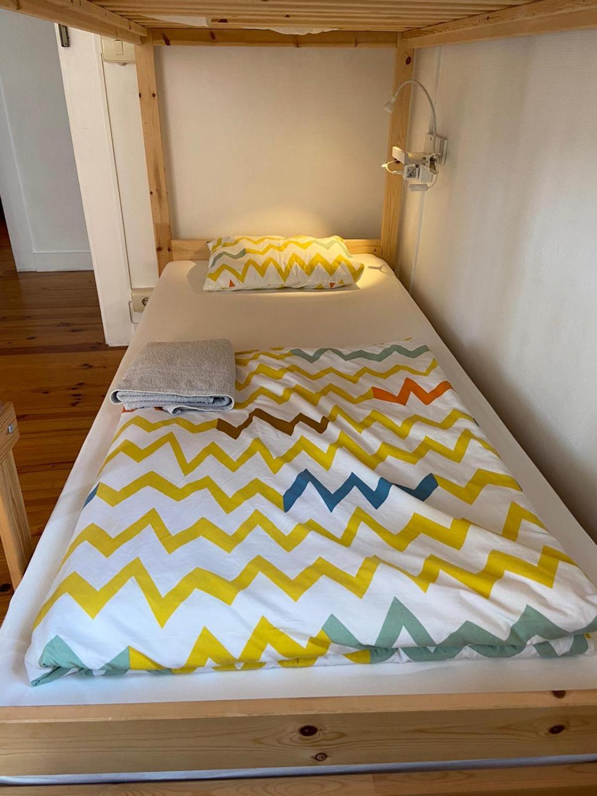 4-Bed Mixed Dormitory Room photo 3