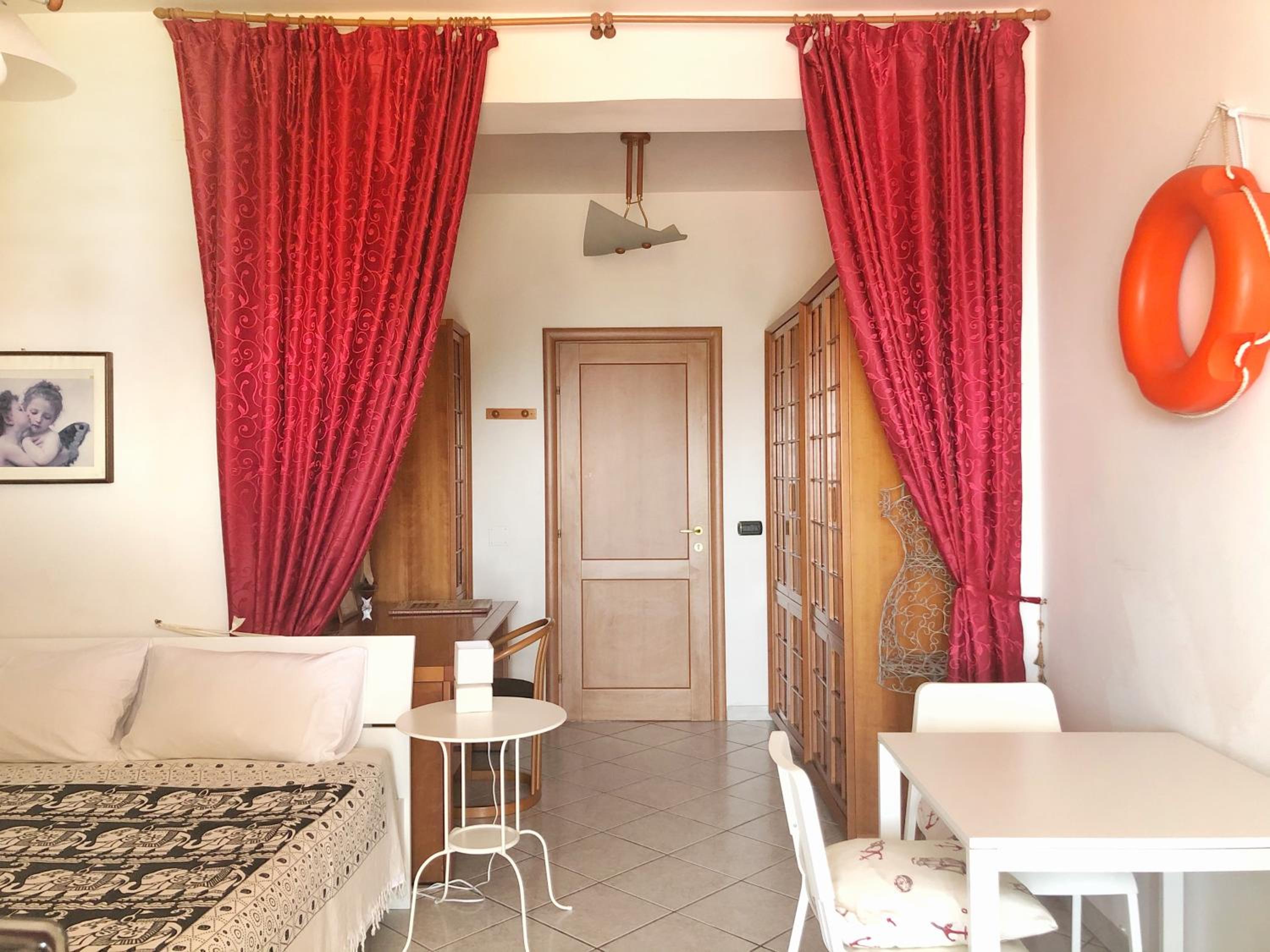 Studio Apartment with Sea View