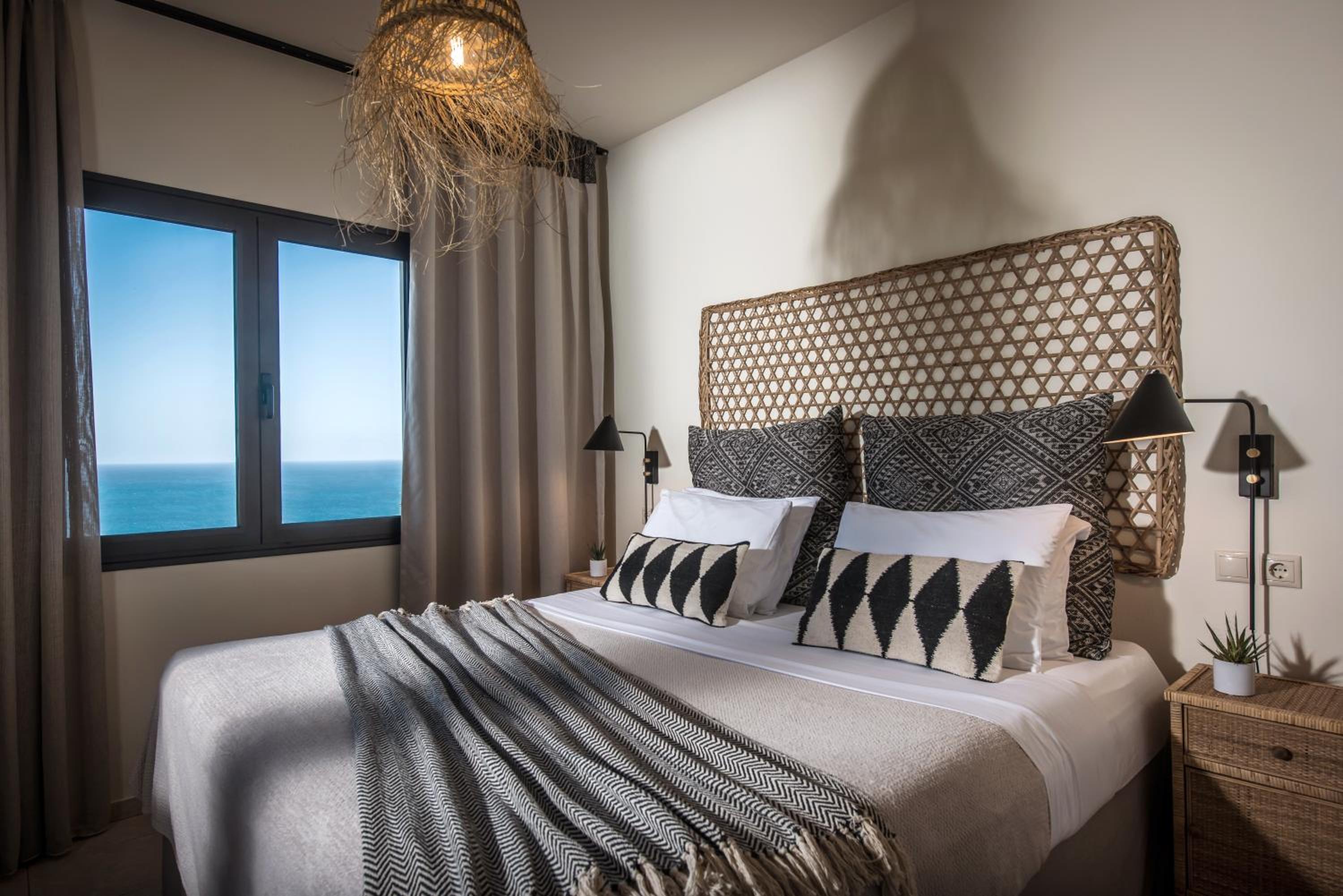 Grand Suite with Sea View - Photo 1