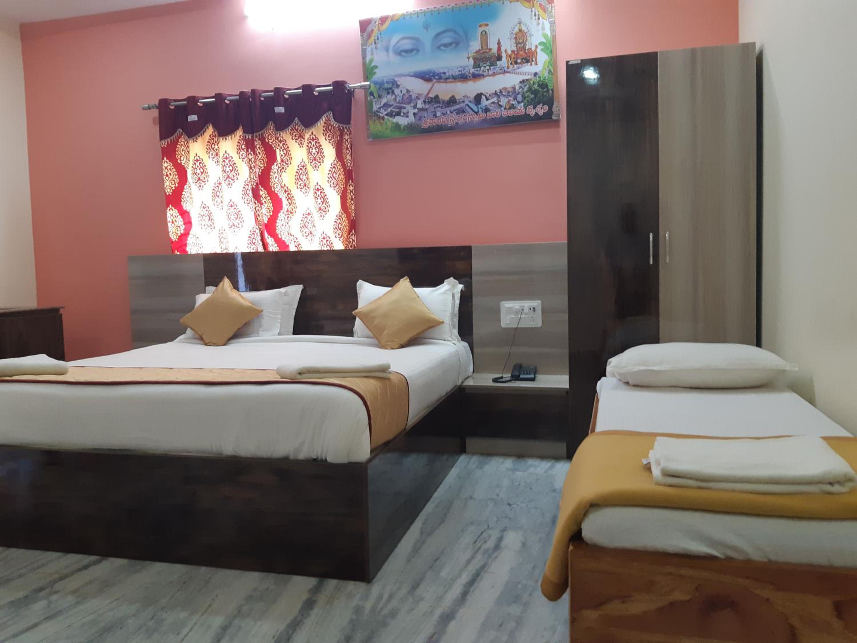 Deluxe Triple Room - Photo 7