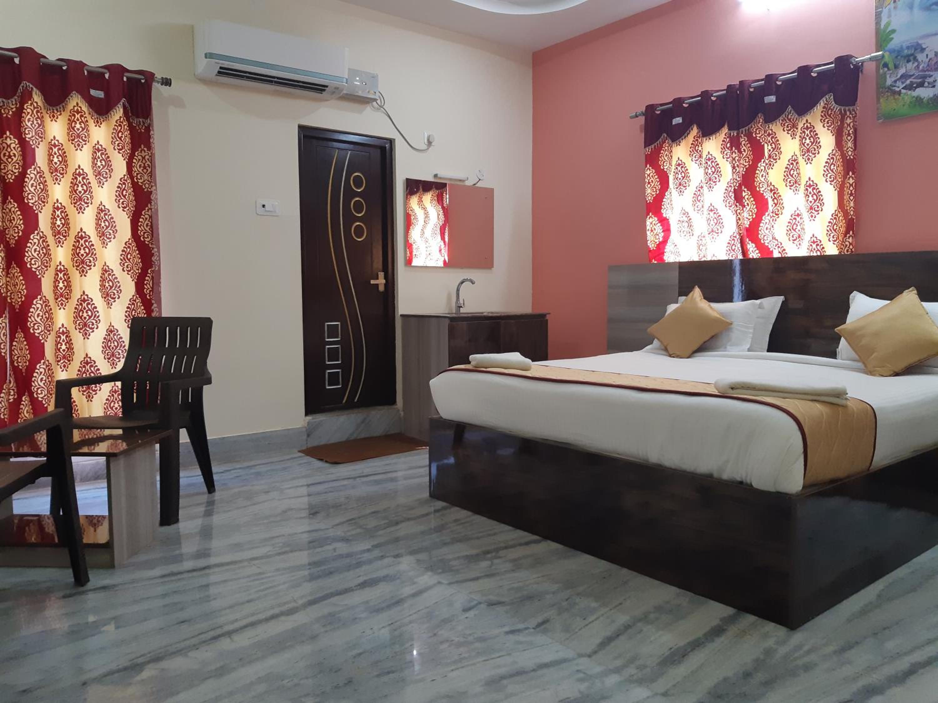 Deluxe Double Room - Photo 18