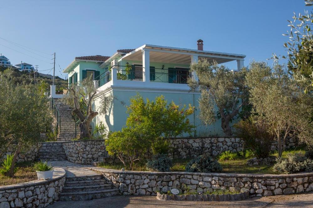 Two-Bedroom Villa photo 3