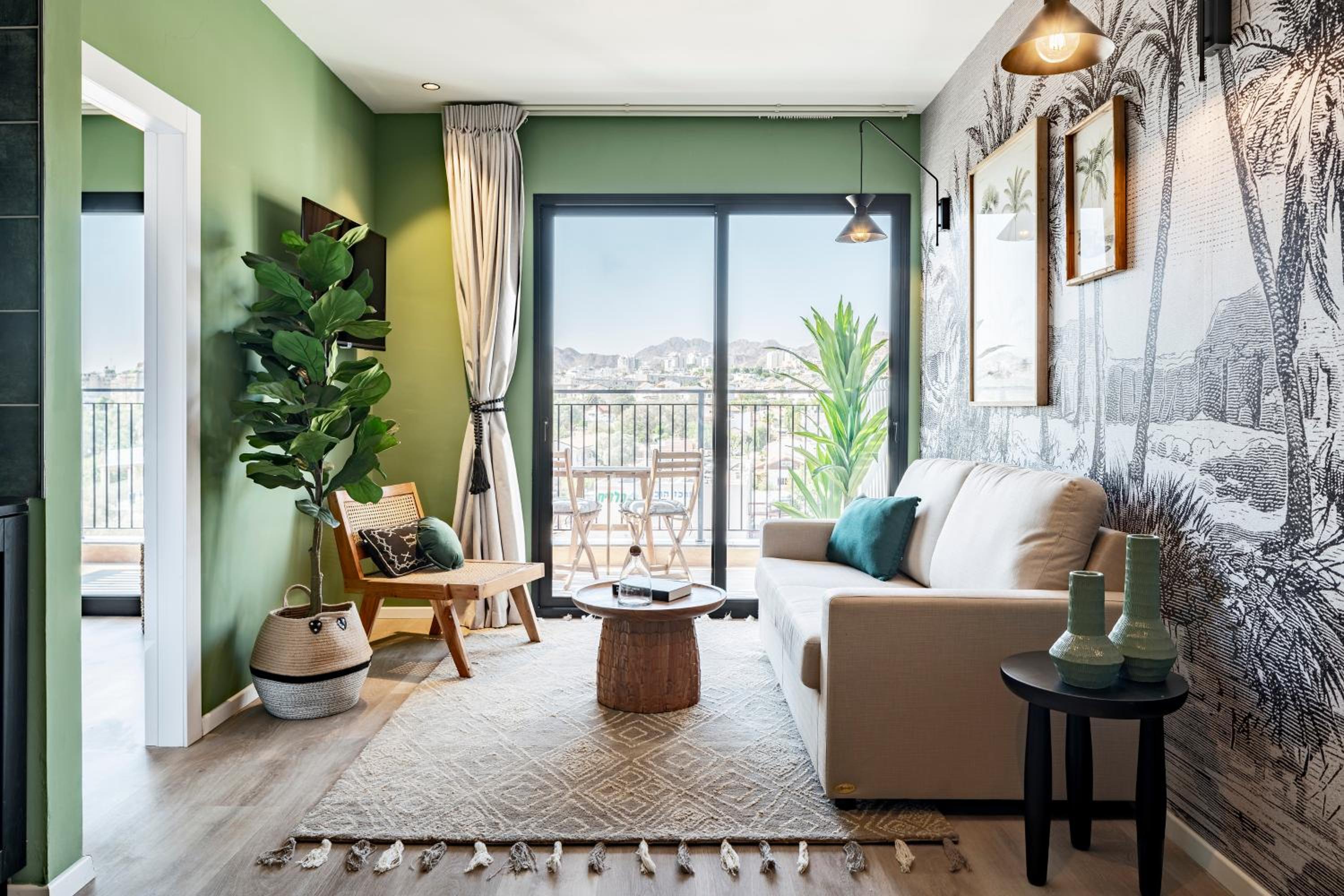 Penthouse Apartment - Photo 1