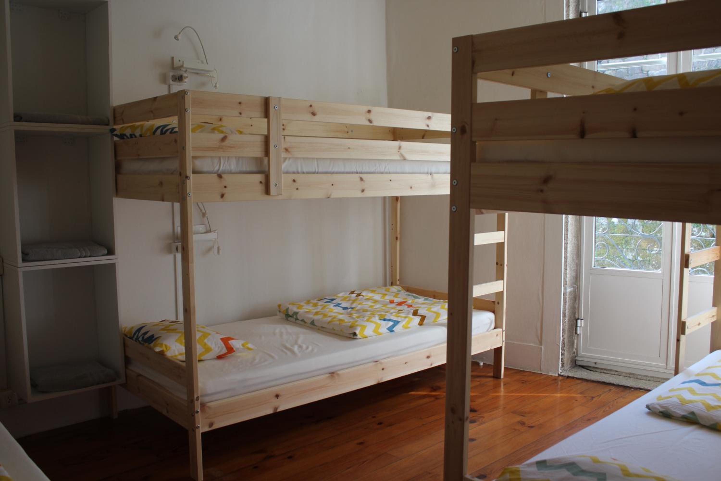 Mixed Dormitory Room photo 2