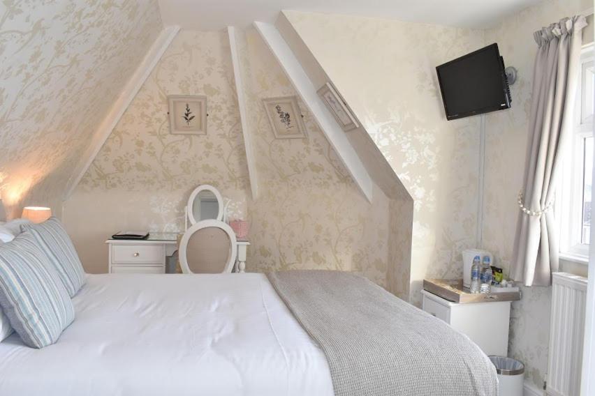 Small Double Room photo 2