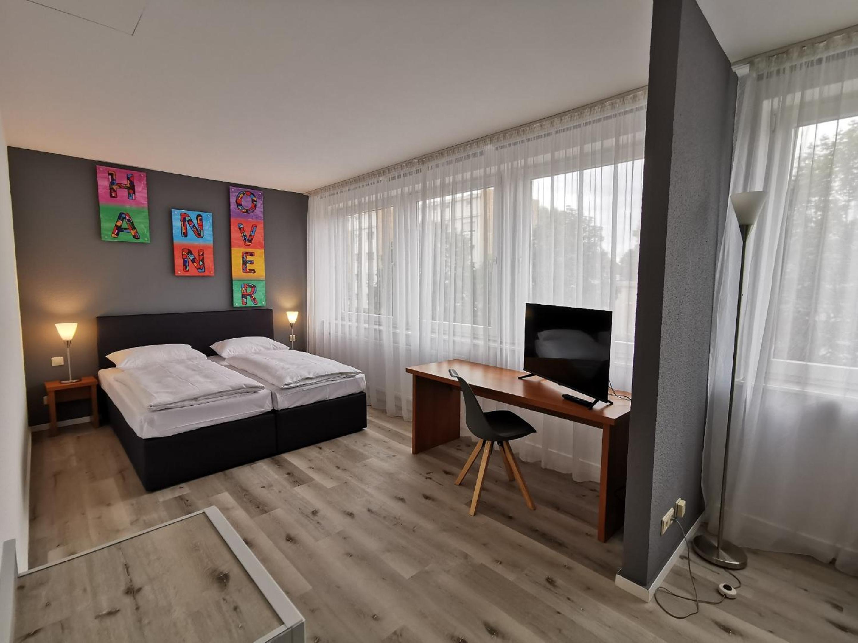 Double Room - Photo 2