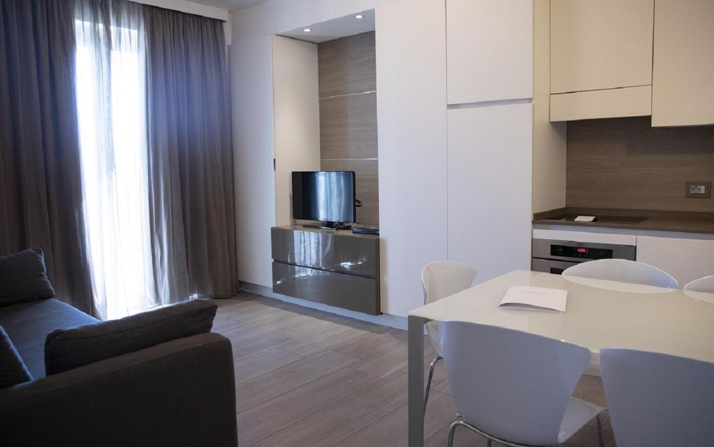 Superior Family Suite (5 adults) photo 1