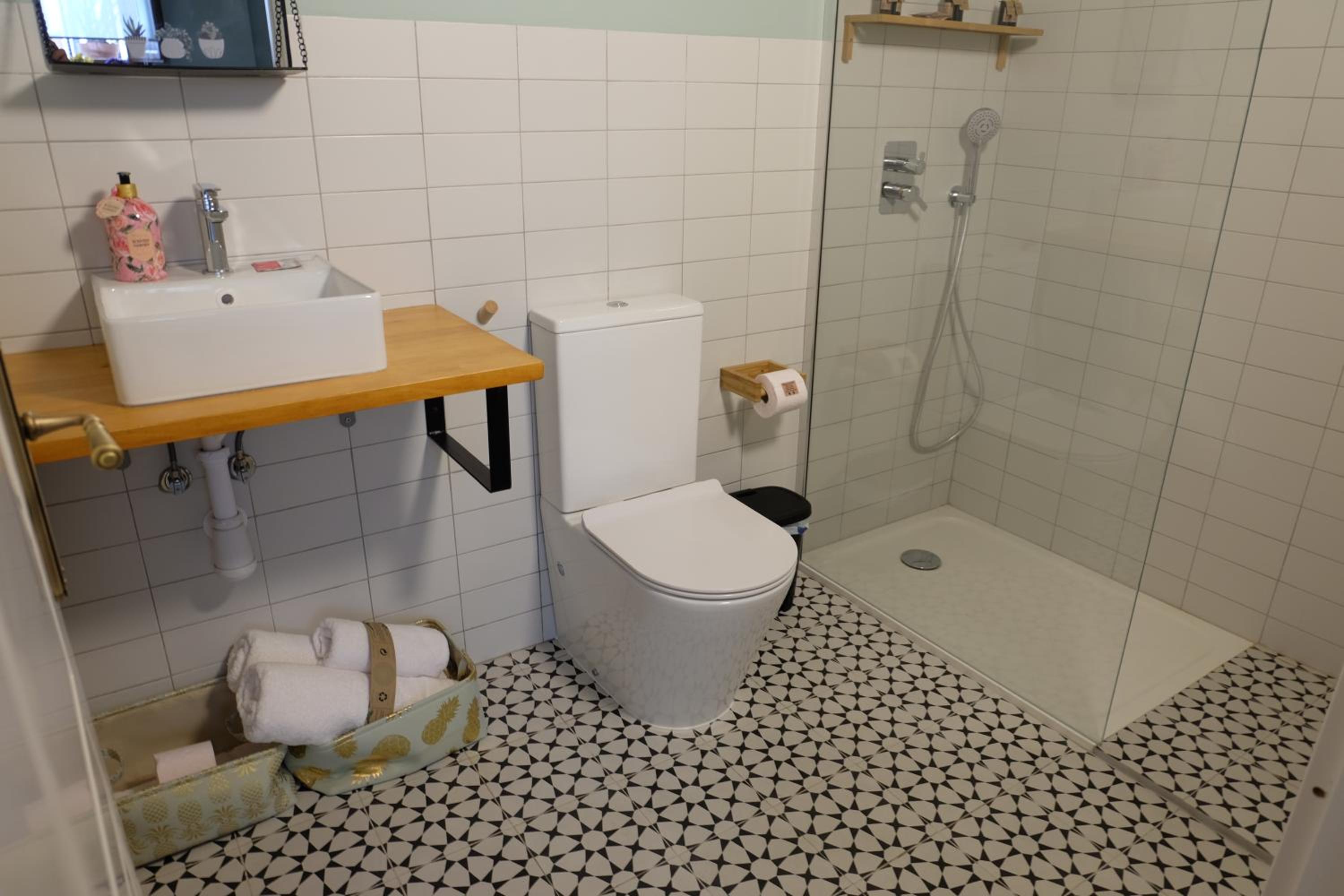 Apartment - Ground Floor - Photo 11