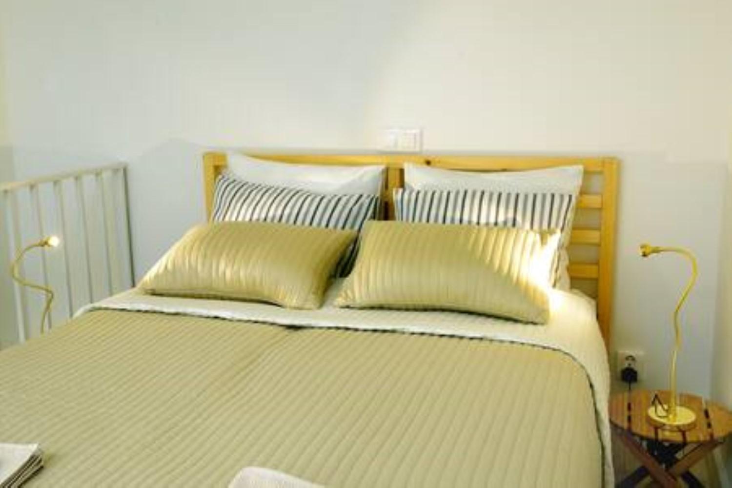 Two-Bedroom Apartment - Photo 13