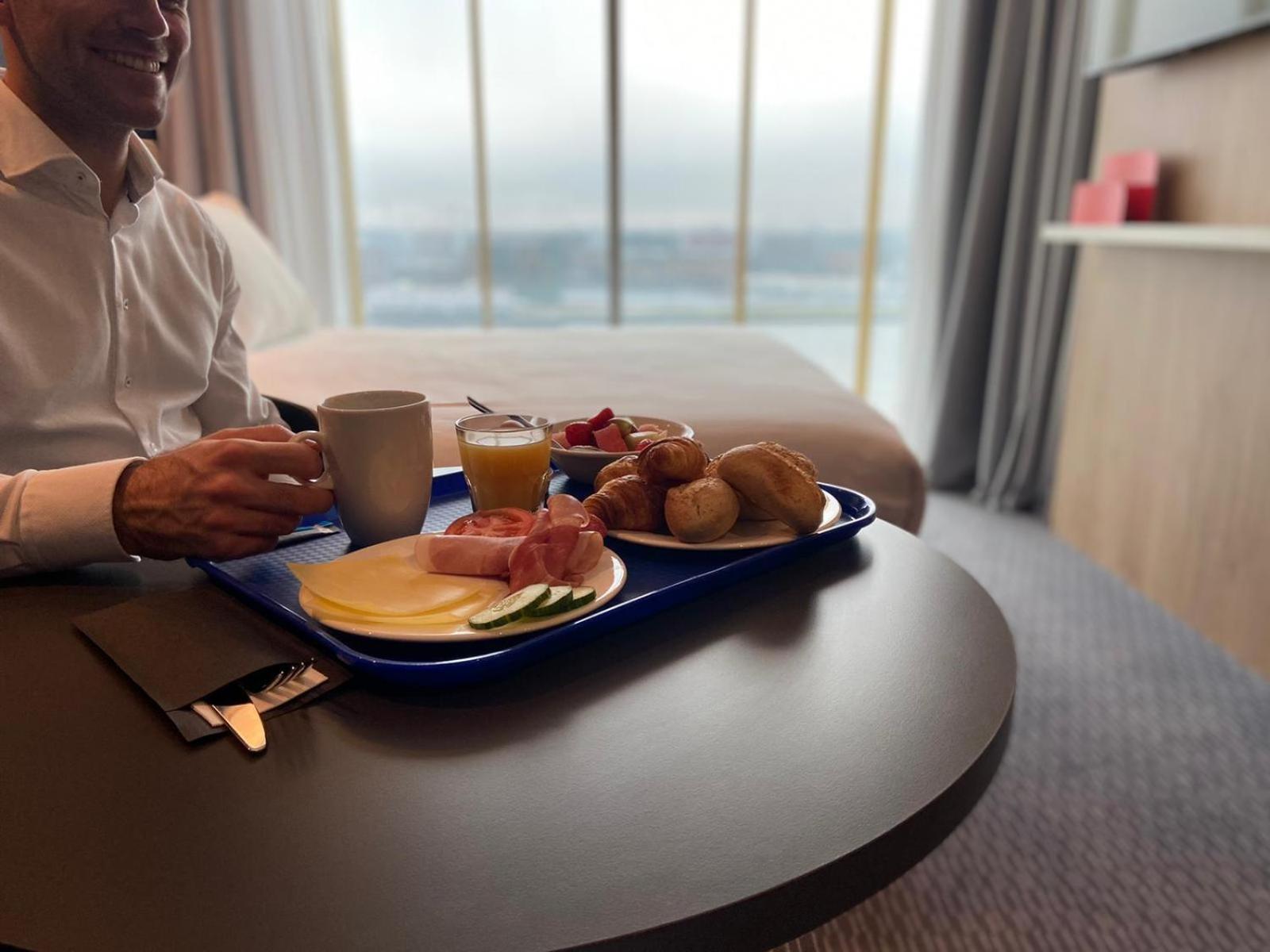 Standard Queen Room - Free Breakfast - Photo 7