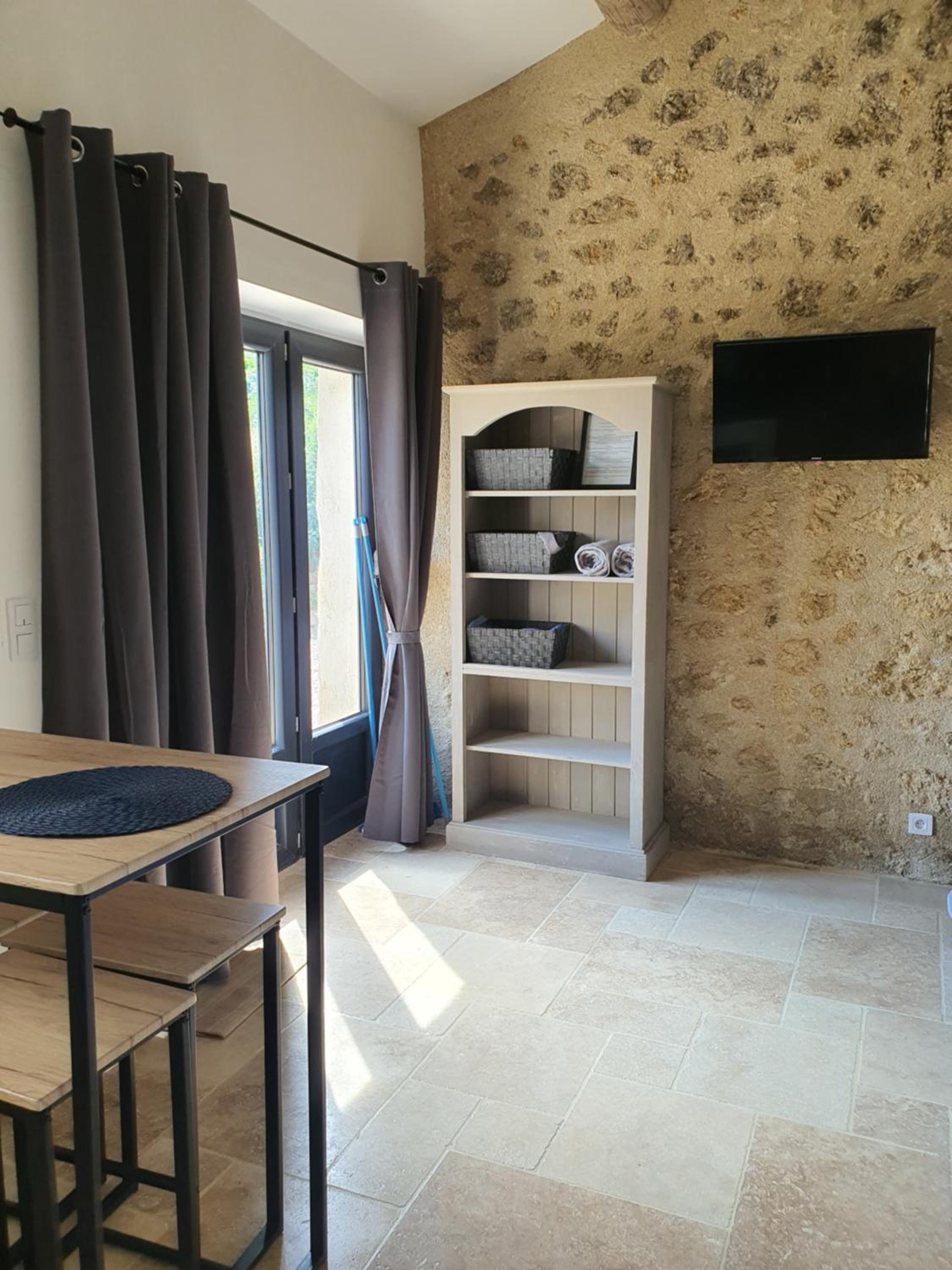 Holiday Home - Photo 4