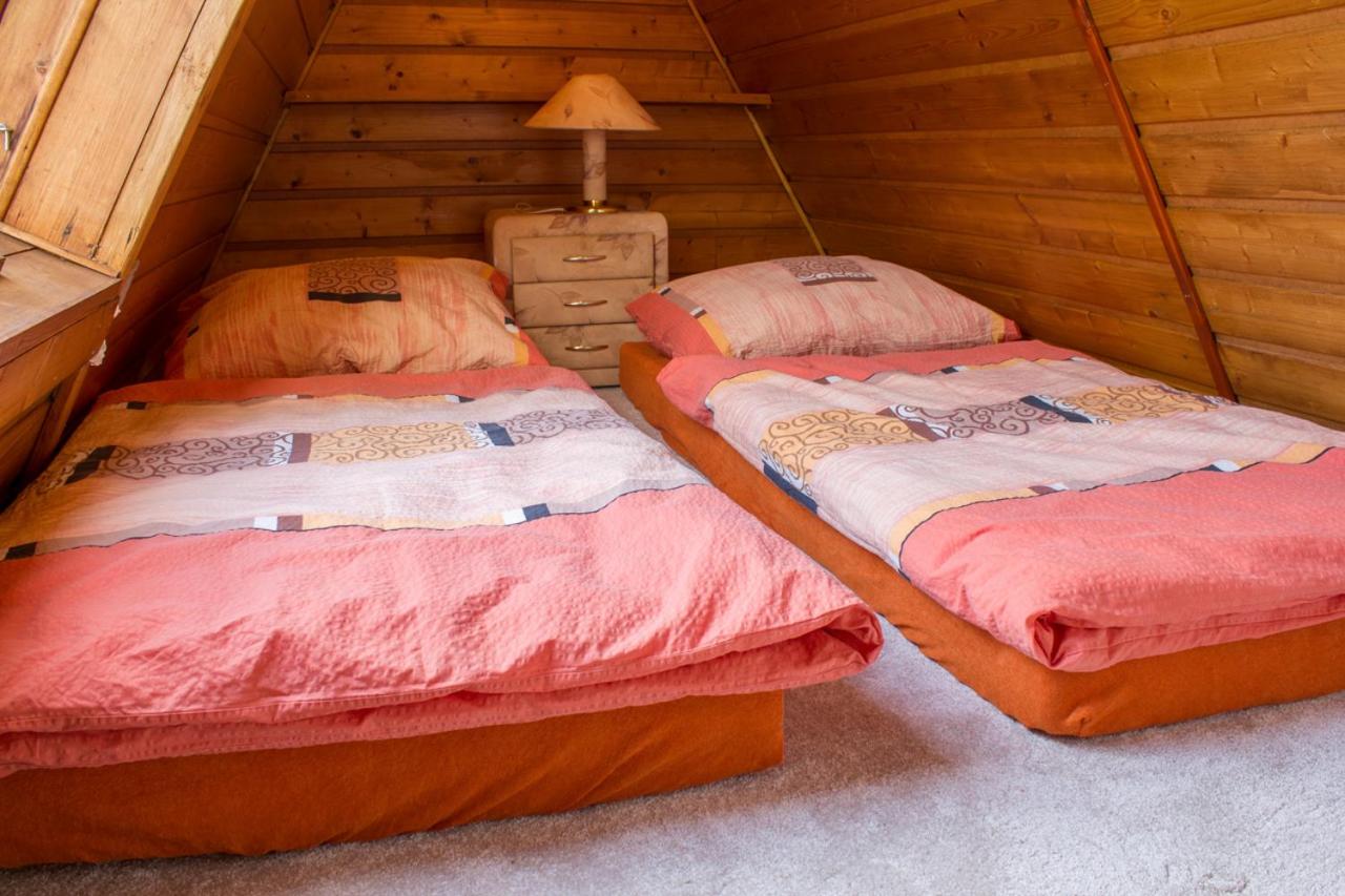 Three-Bedroom Chalet photo 1