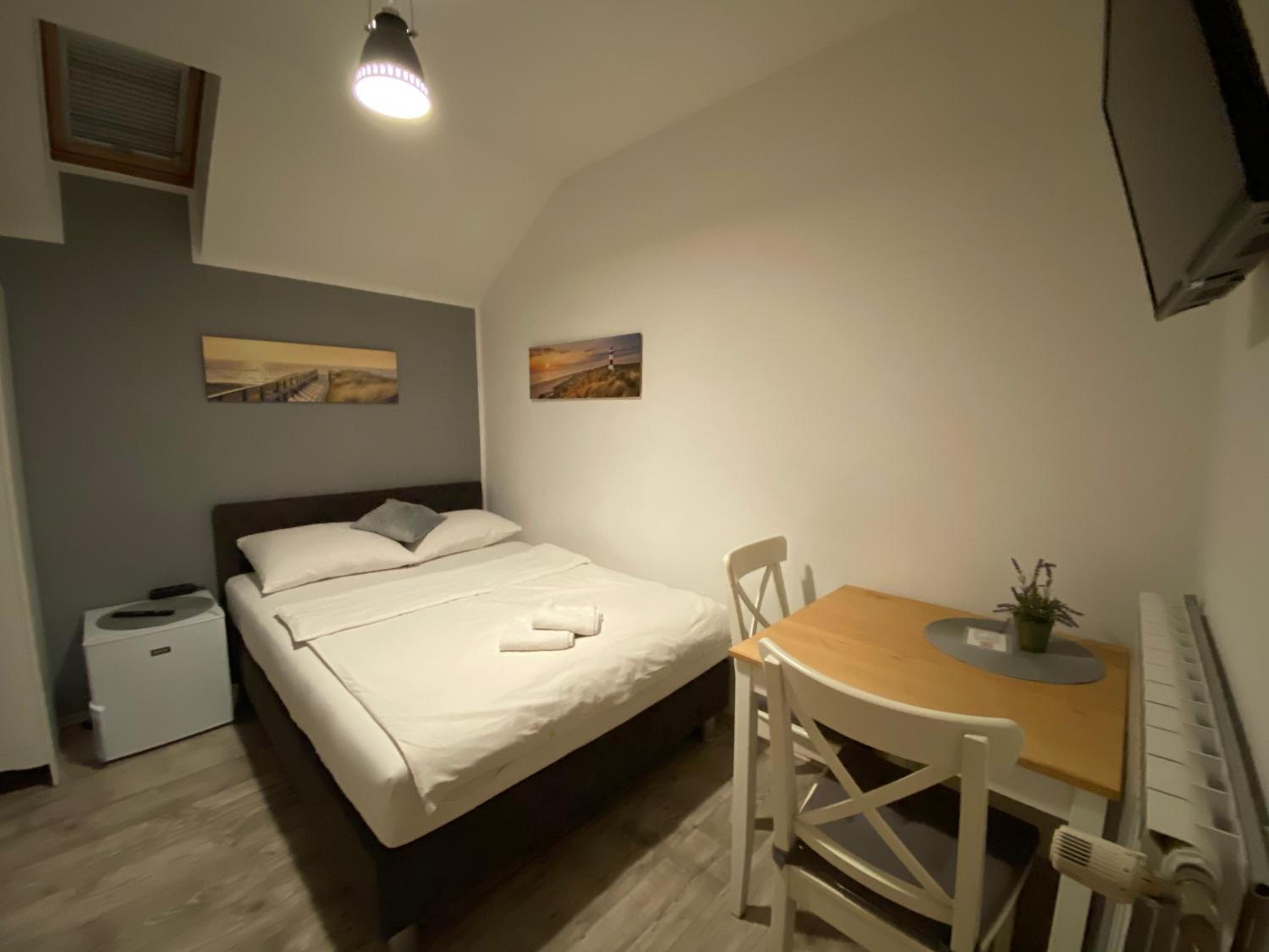 Single Room with Bathroom