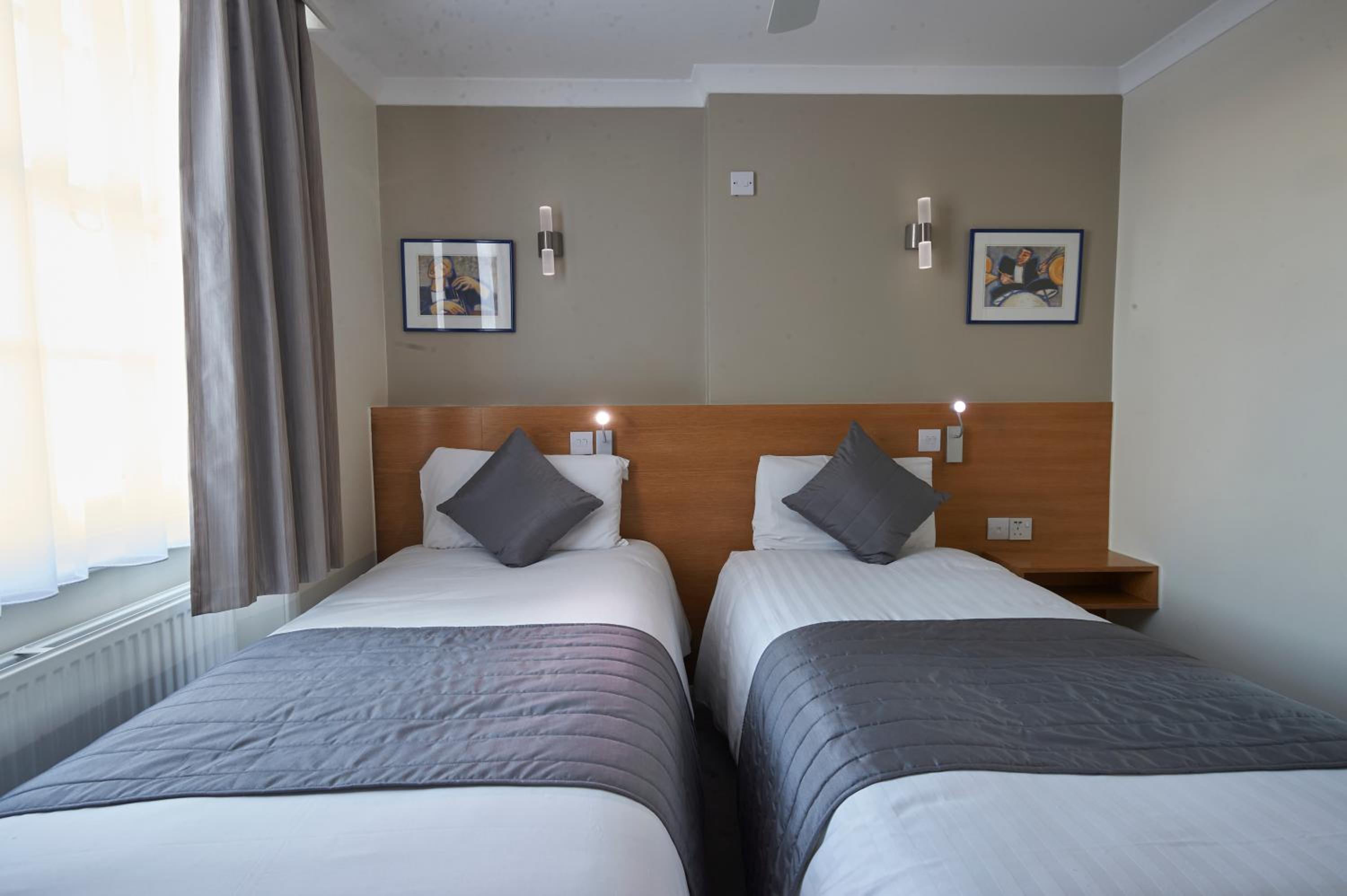 Twin Room photo 1