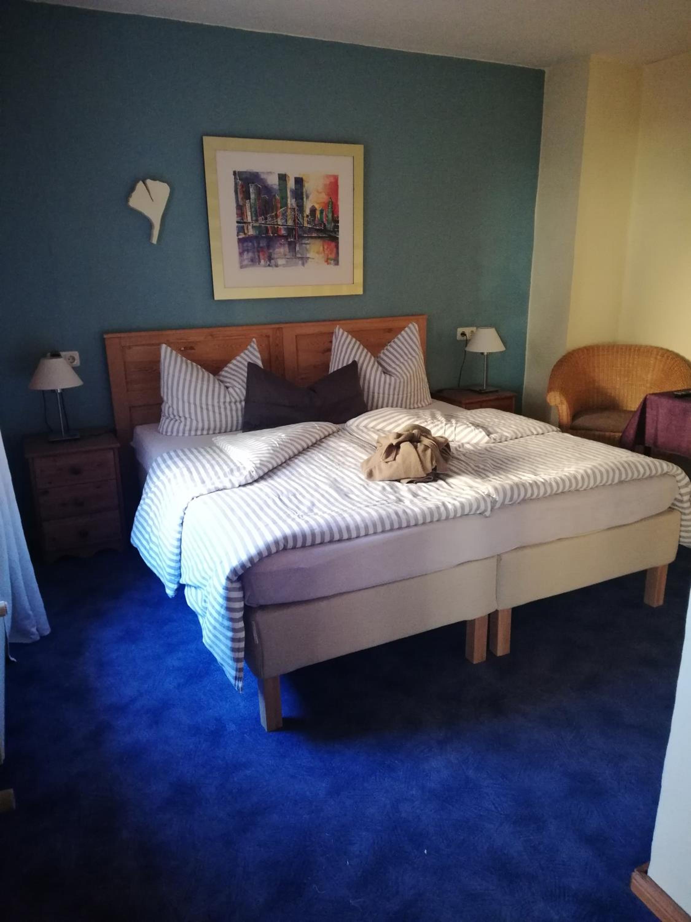 Double or Twin Room - Photo 2