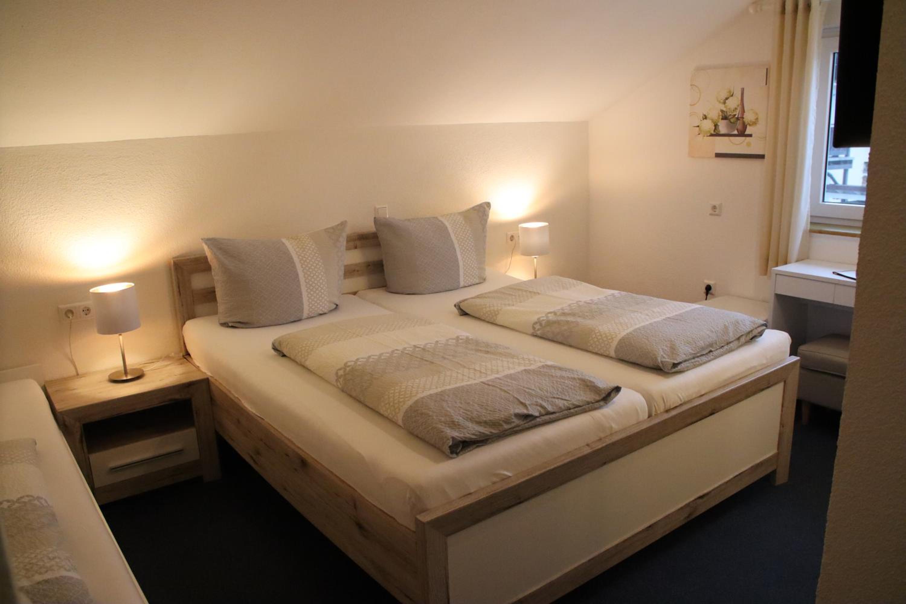 Triple Room with Private Bathroom