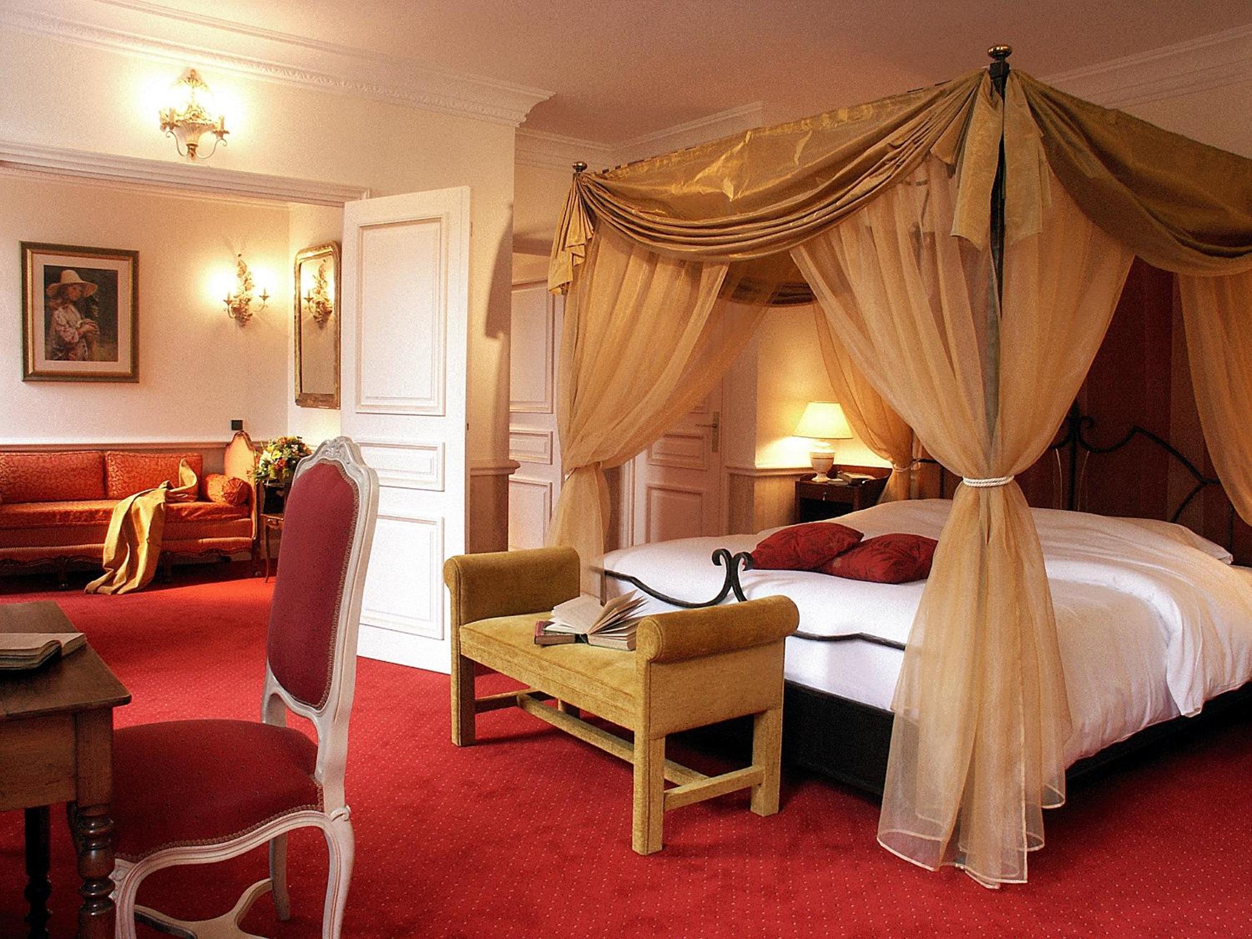 Suite - Photo 5