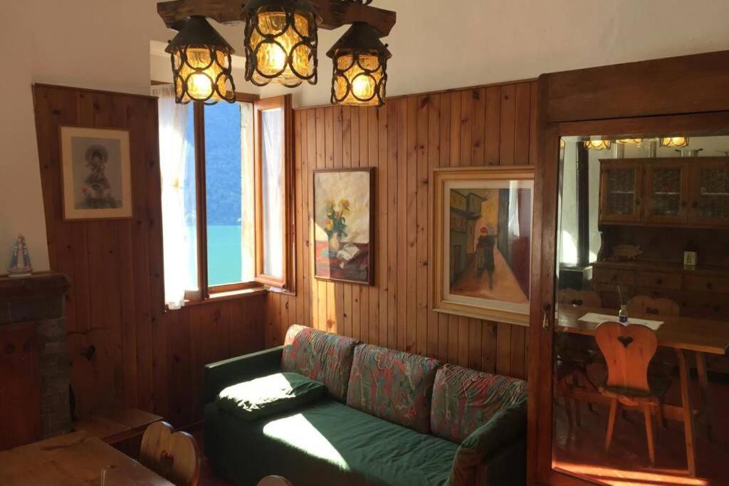 One-Bedroom House - Photo 3