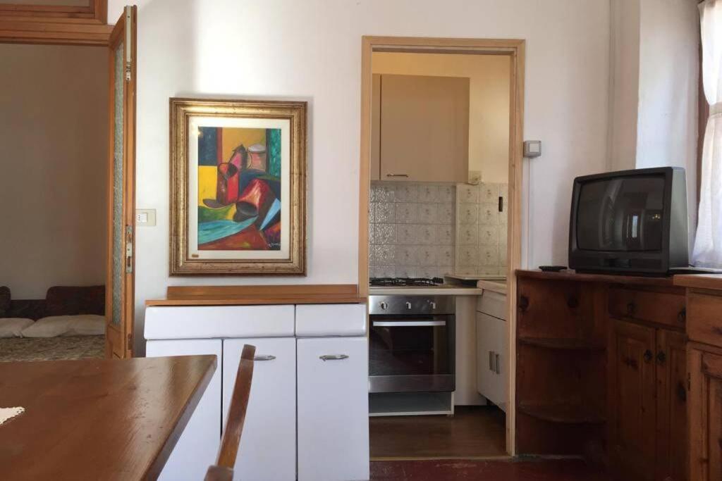 One-Bedroom House - Photo 66